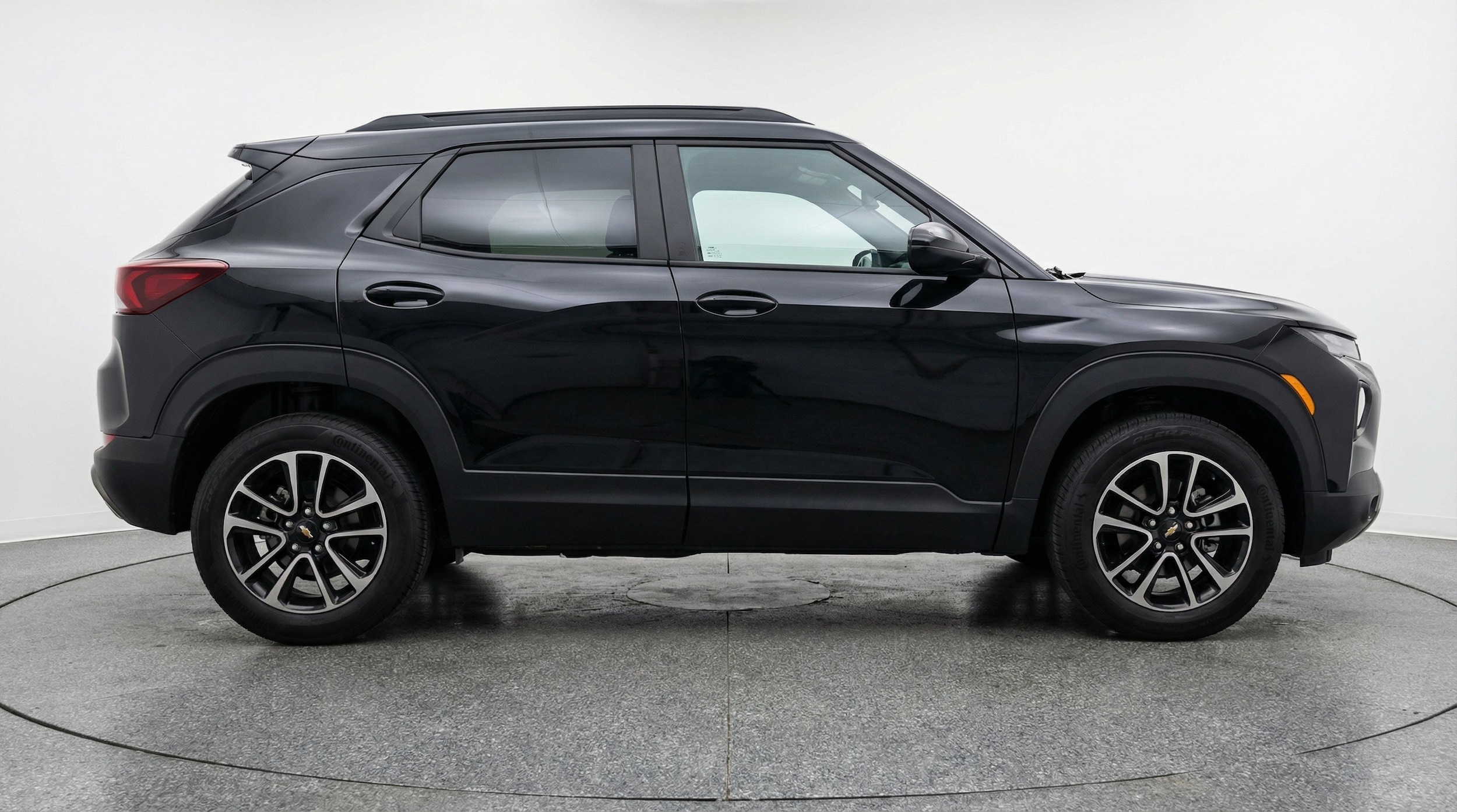 Thumbnail: 2025 Chevrolet TrailBlazer - 8