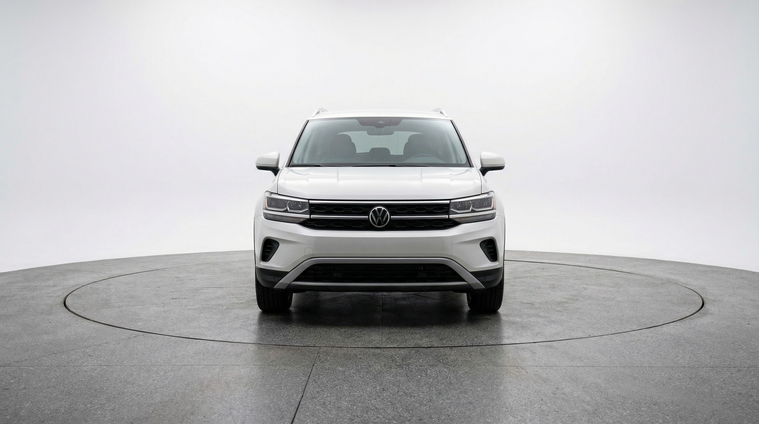 Thumbnail: 2025 Volkswagen Taos - 2