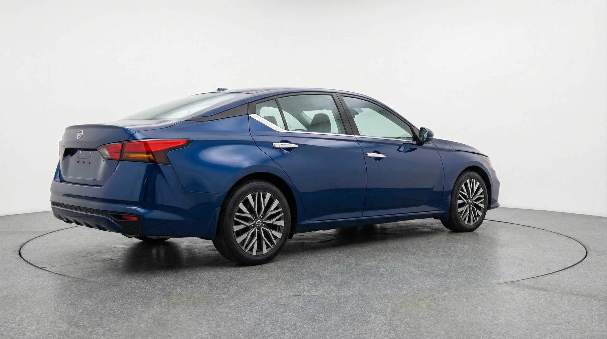 Thumbnail: 2025 Nissan Altima - 7