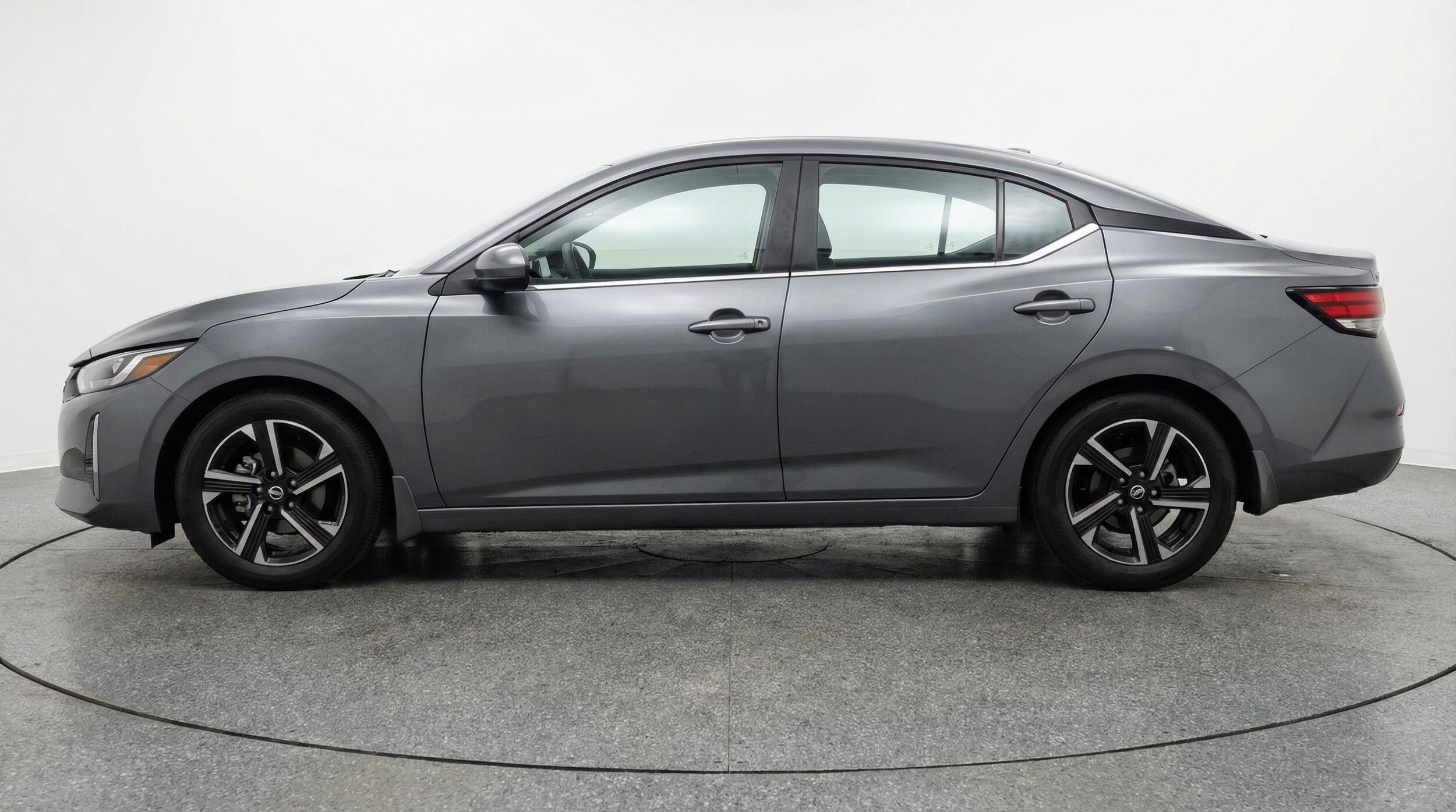 Thumbnail: 2025 Nissan Sentra - 5