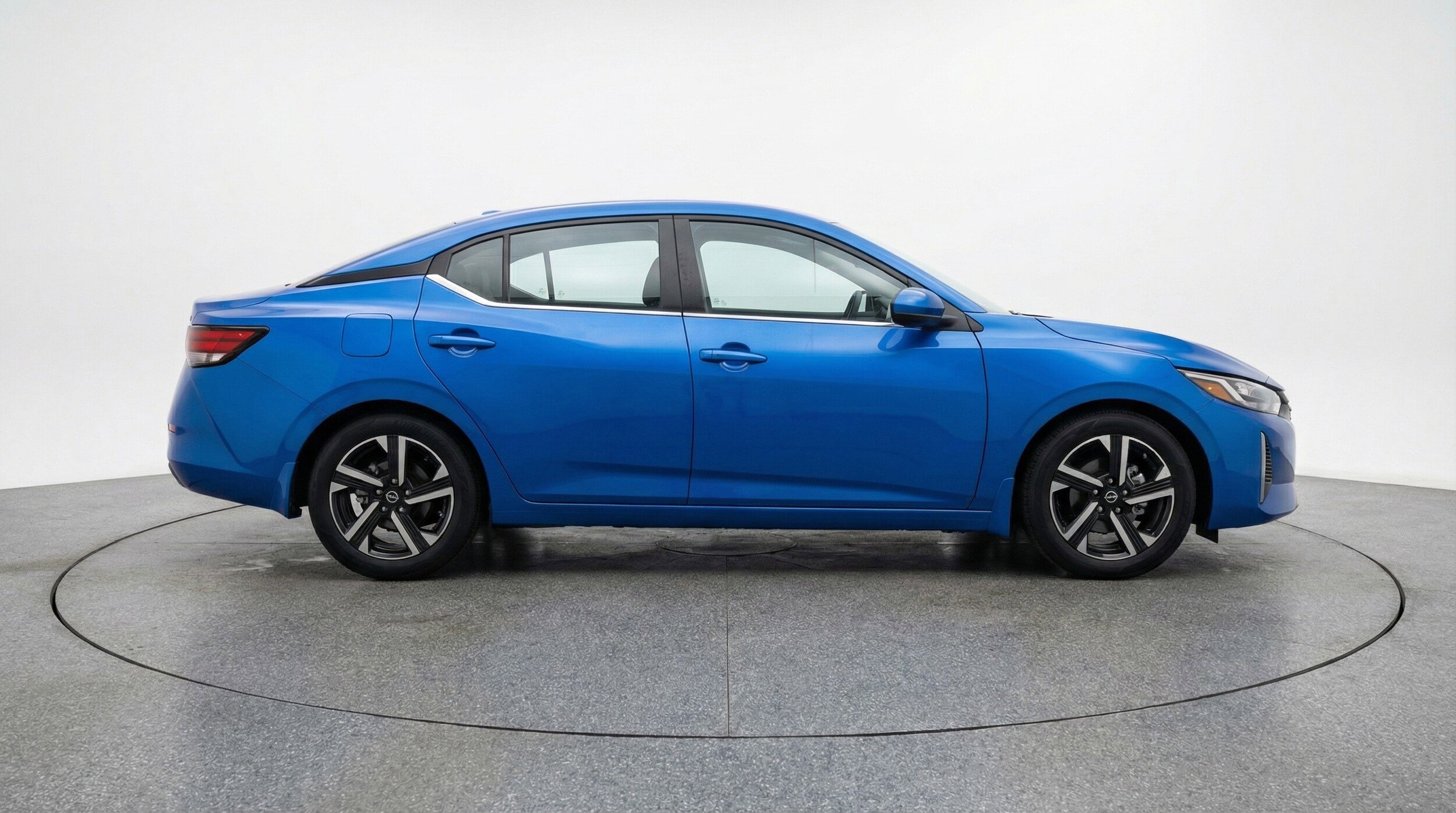 Thumbnail: 2025 Nissan Sentra - 11