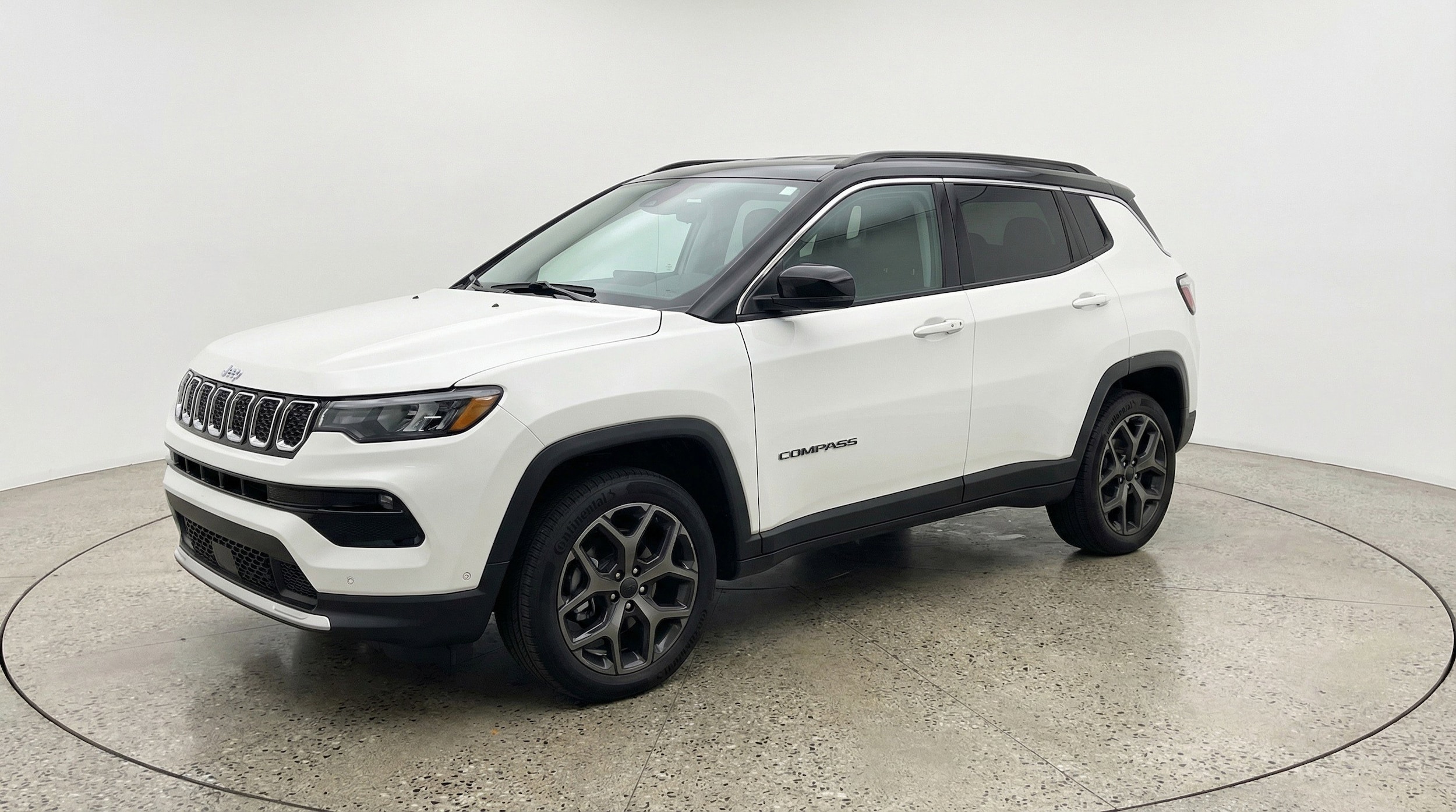 Thumbnail: 2025 Jeep Compass - 3