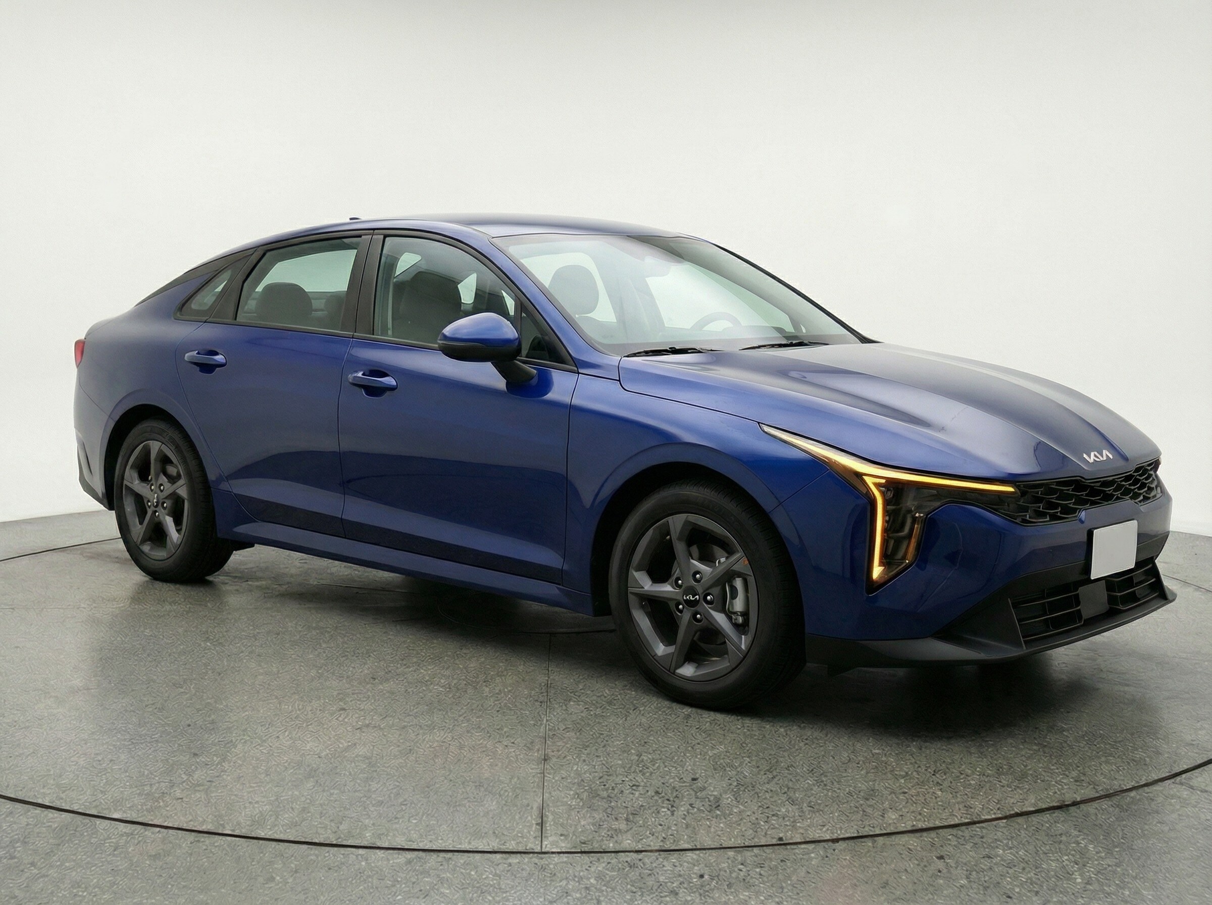 Thumbnail: 2025 Kia K4 - 1