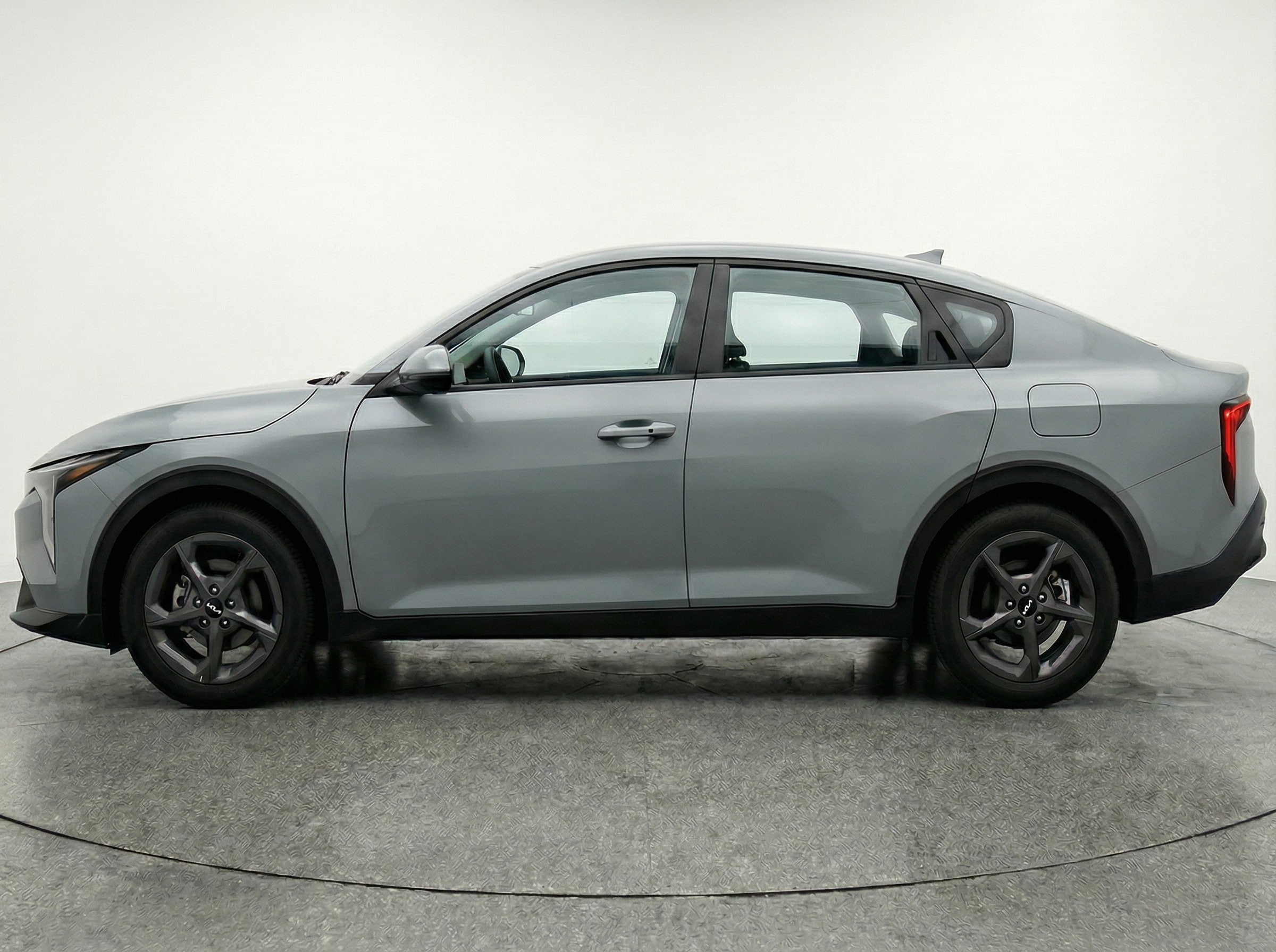 Thumbnail: 2025 Kia K4 - 4