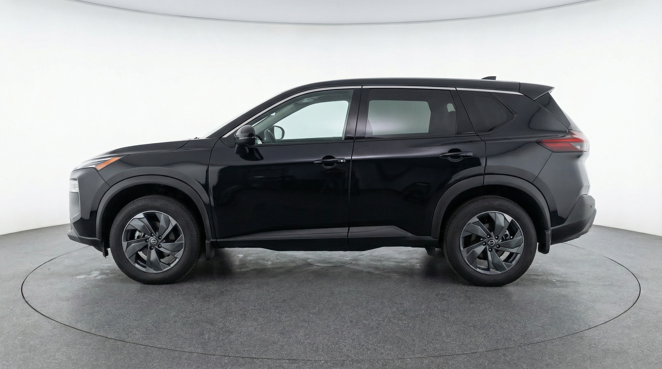 Thumbnail: 2025 Nissan Rogue - 4