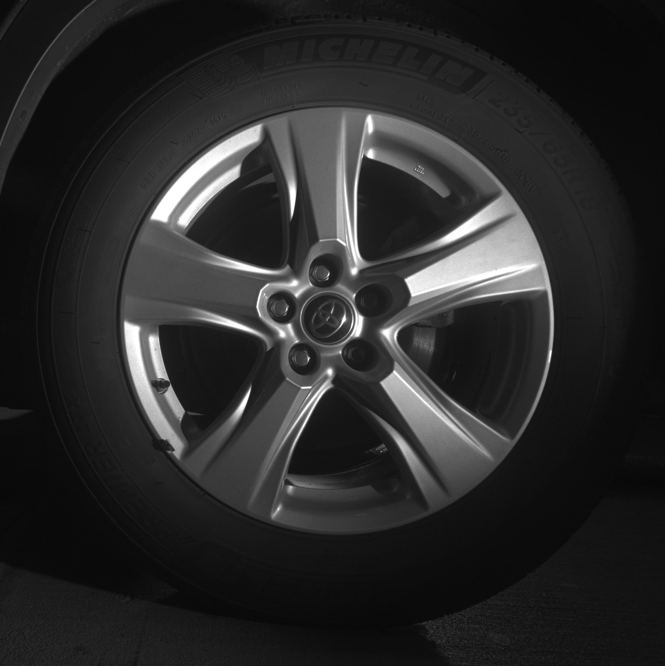 Thumbnail: 2025 Toyota Highlander - 11