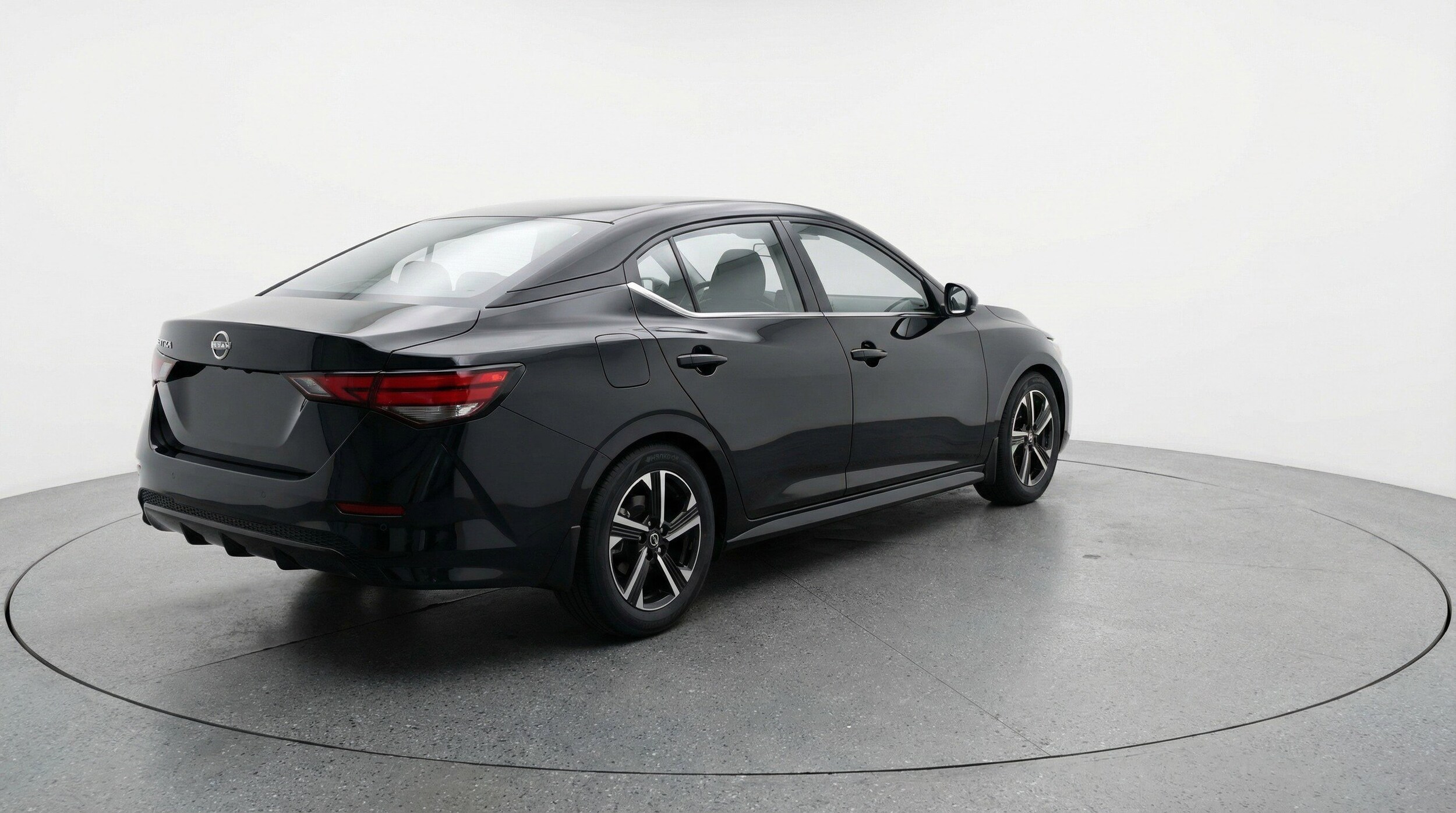 Thumbnail: 2025 Nissan Sentra - 9