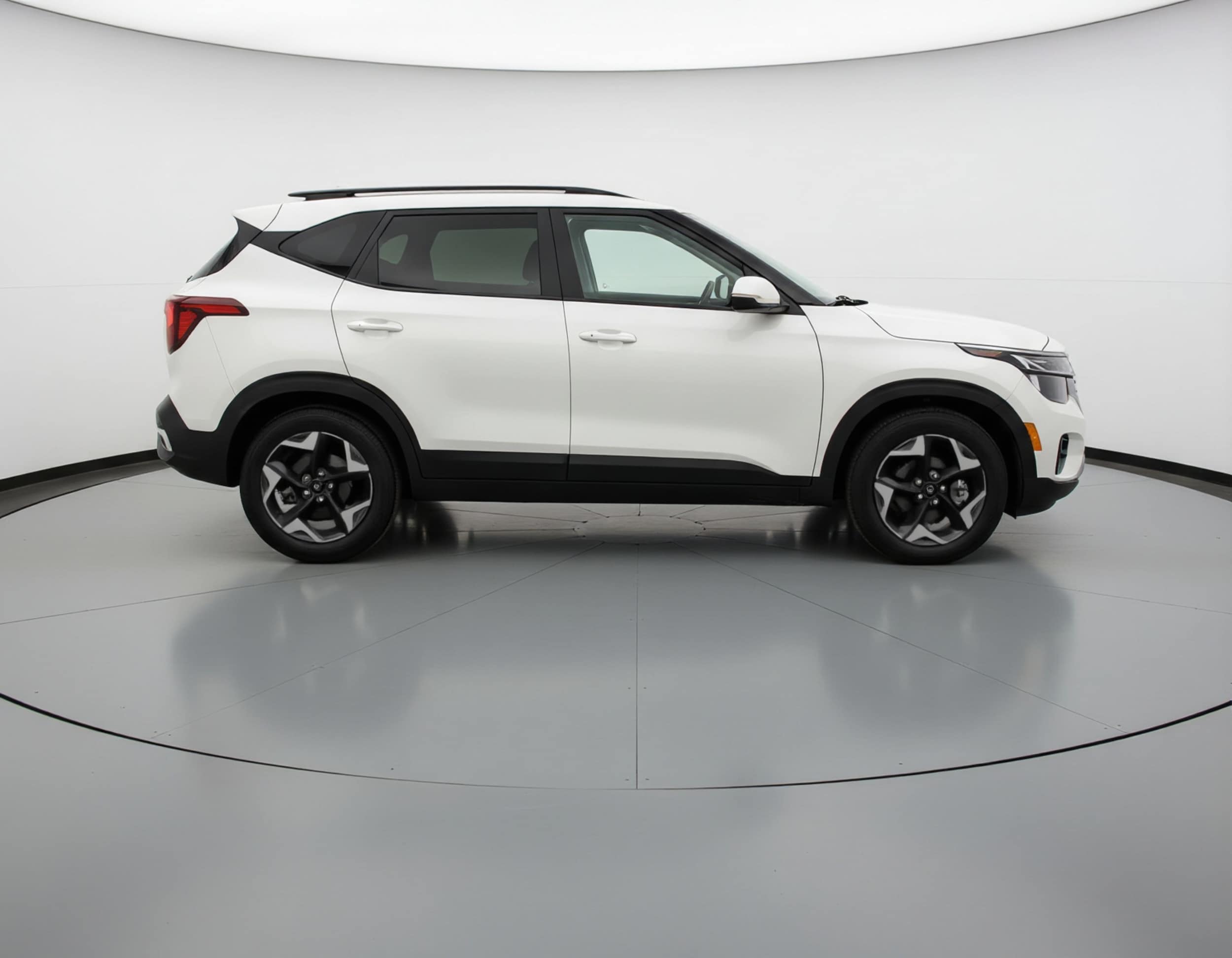 Thumbnail: 2025 Kia Seltos - 8