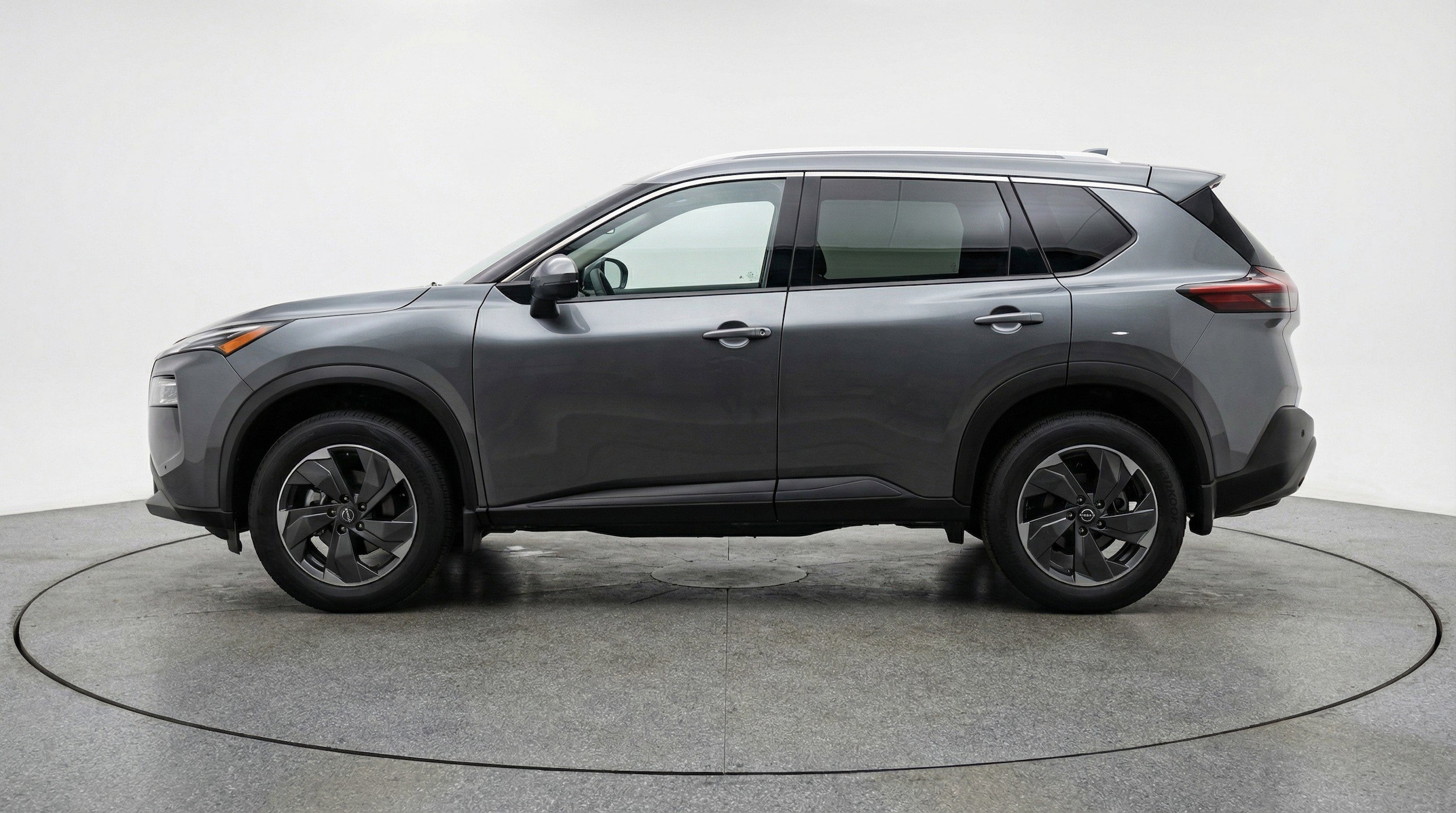 Thumbnail: 2025 Nissan Rogue - 5