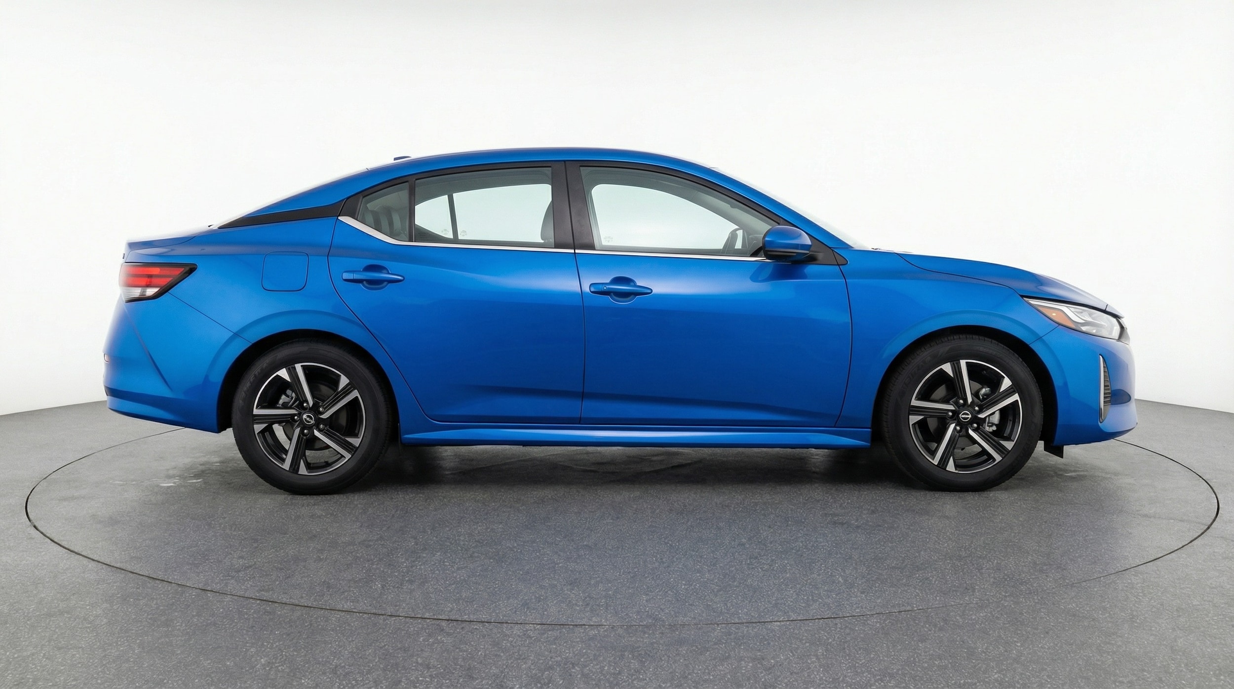 Thumbnail: 2025 Nissan Sentra - 8