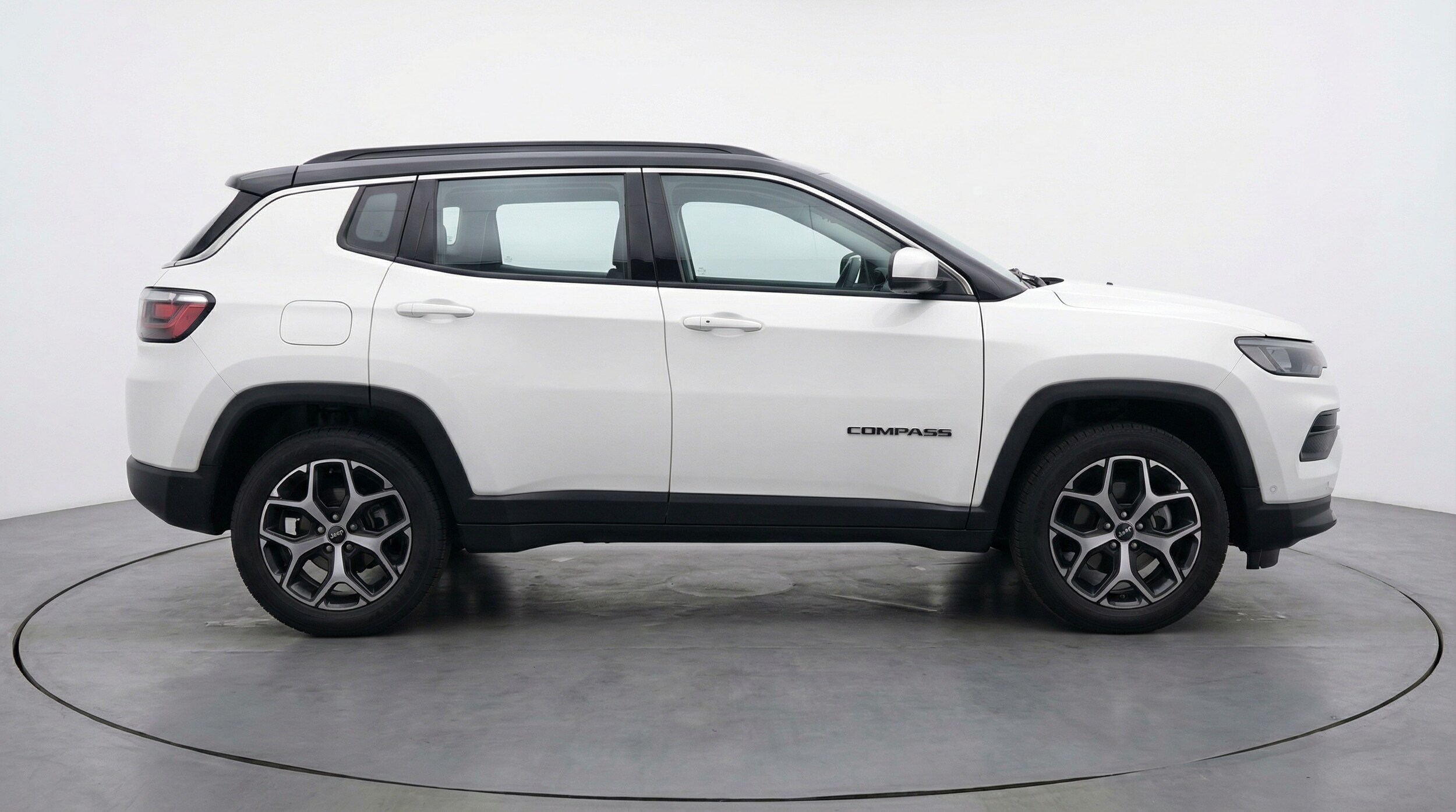 Thumbnail: 2025 Jeep Compass - 8