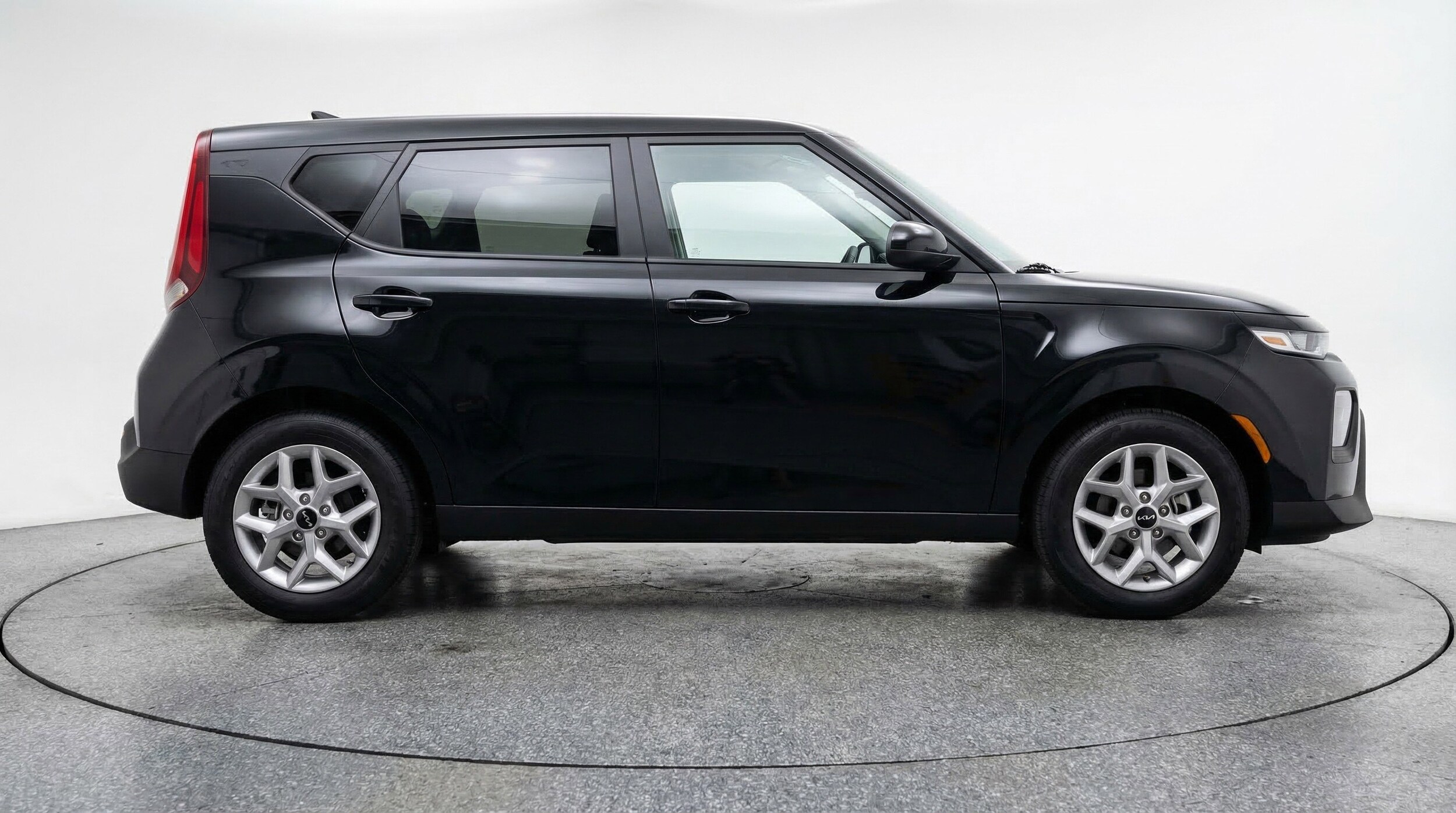 Thumbnail: 2025 Kia Soul - 11