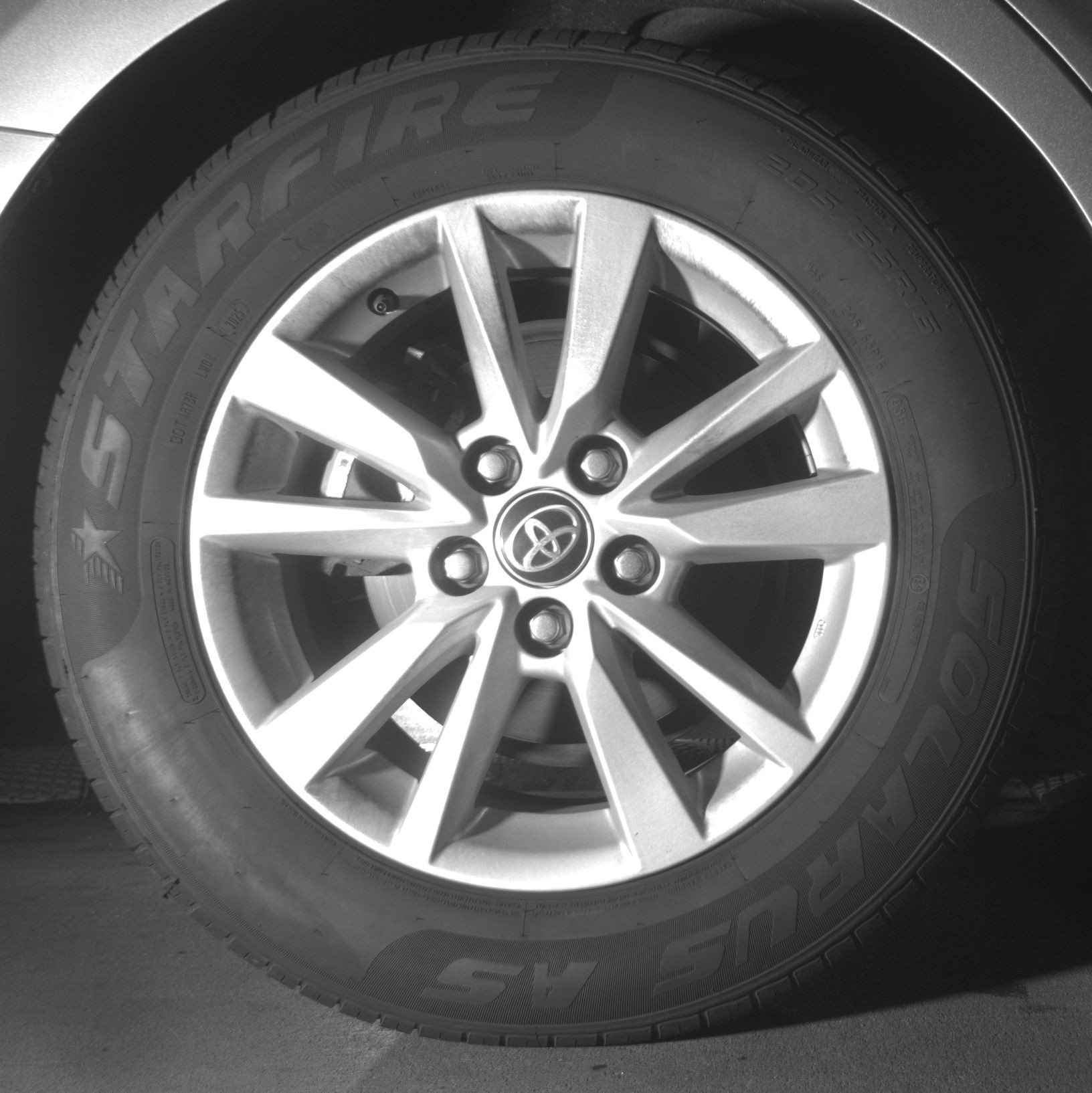 Thumbnail: 2025 Toyota Camry - 15