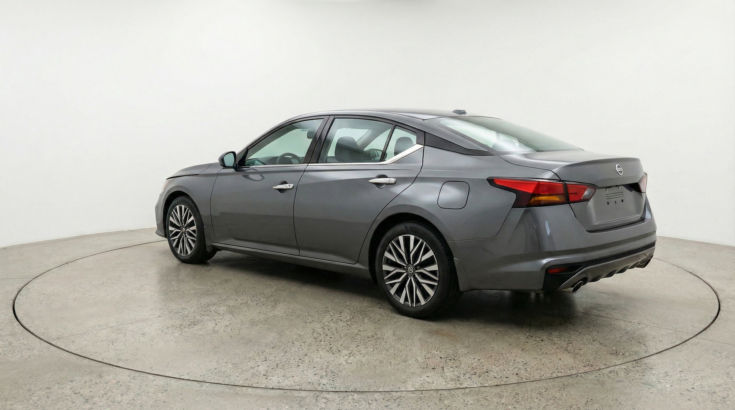 Thumbnail: 2025 Nissan Altima - 6