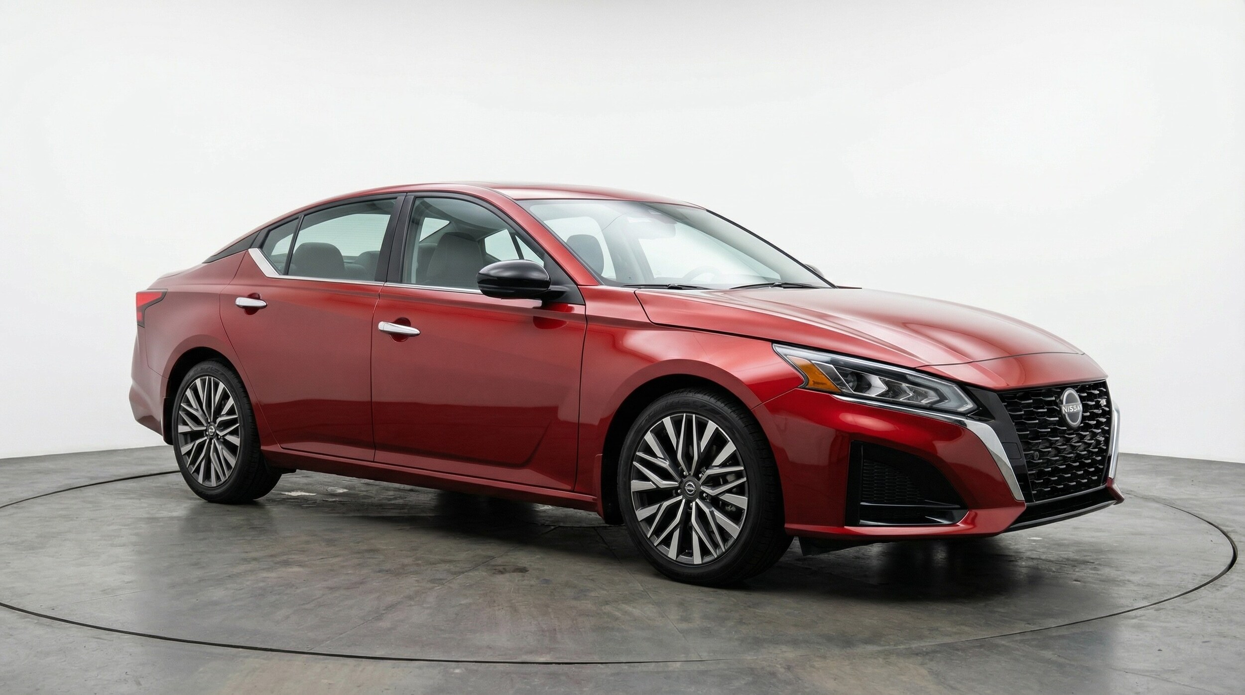 Thumbnail: 2025 Nissan Altima - 1