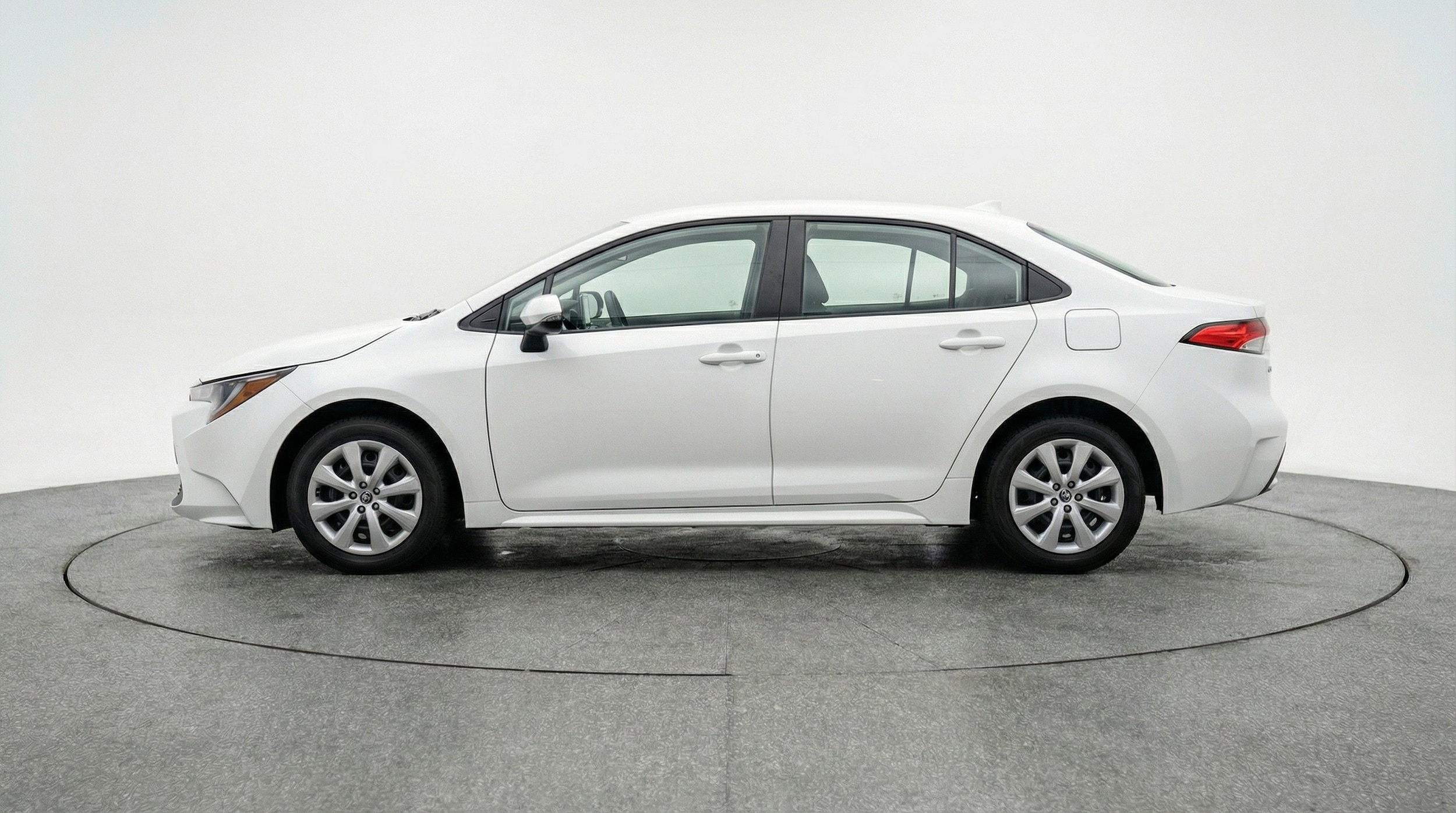 Thumbnail: 2025 Toyota Corolla - 5