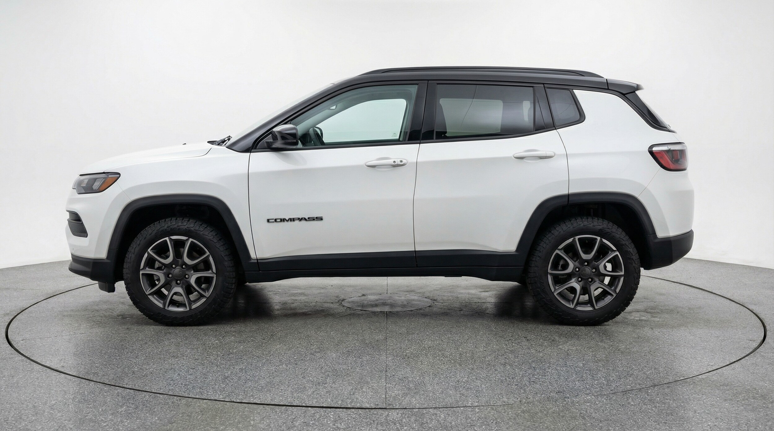 Thumbnail: 2025 Jeep Compass - 4