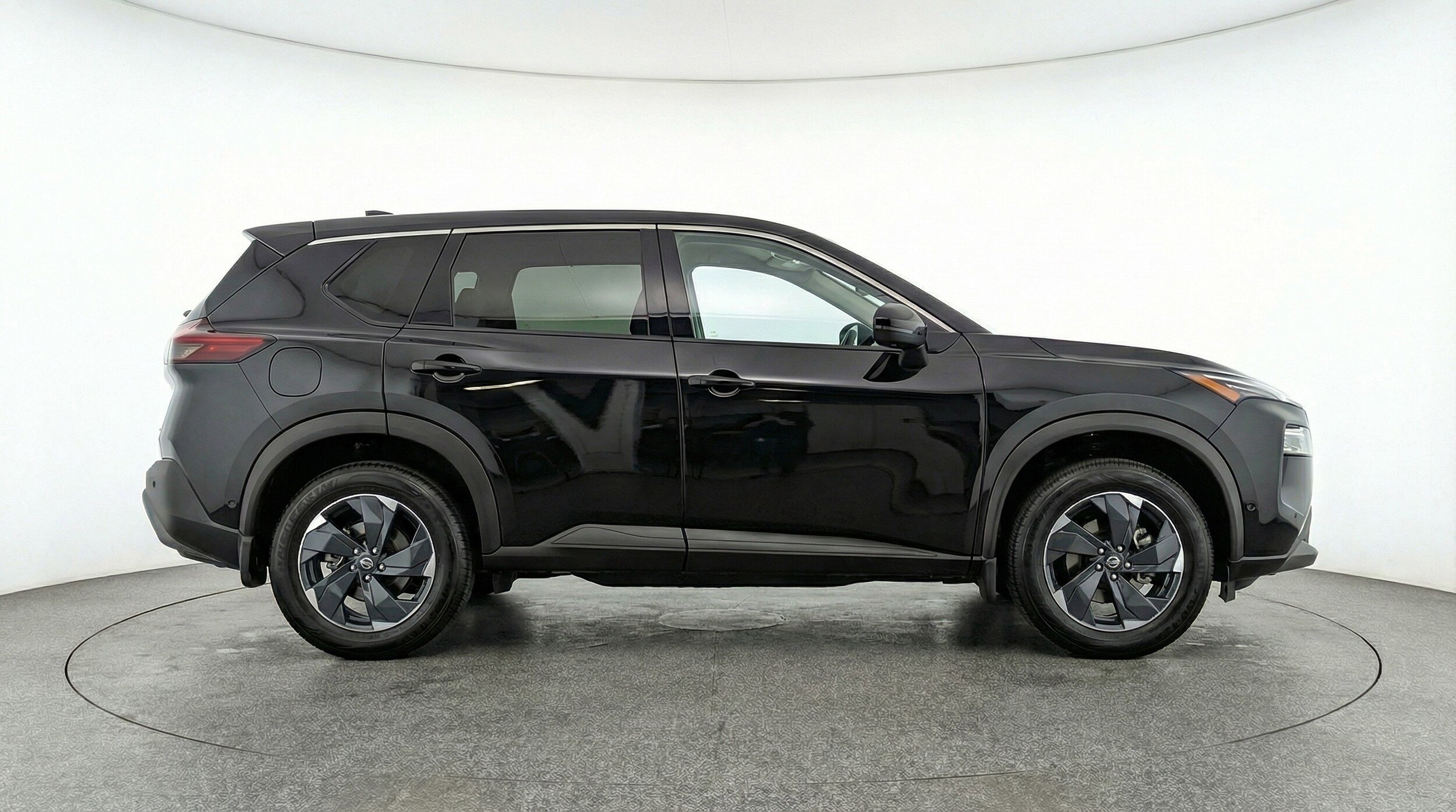 Thumbnail: 2025 Nissan Rogue - 11