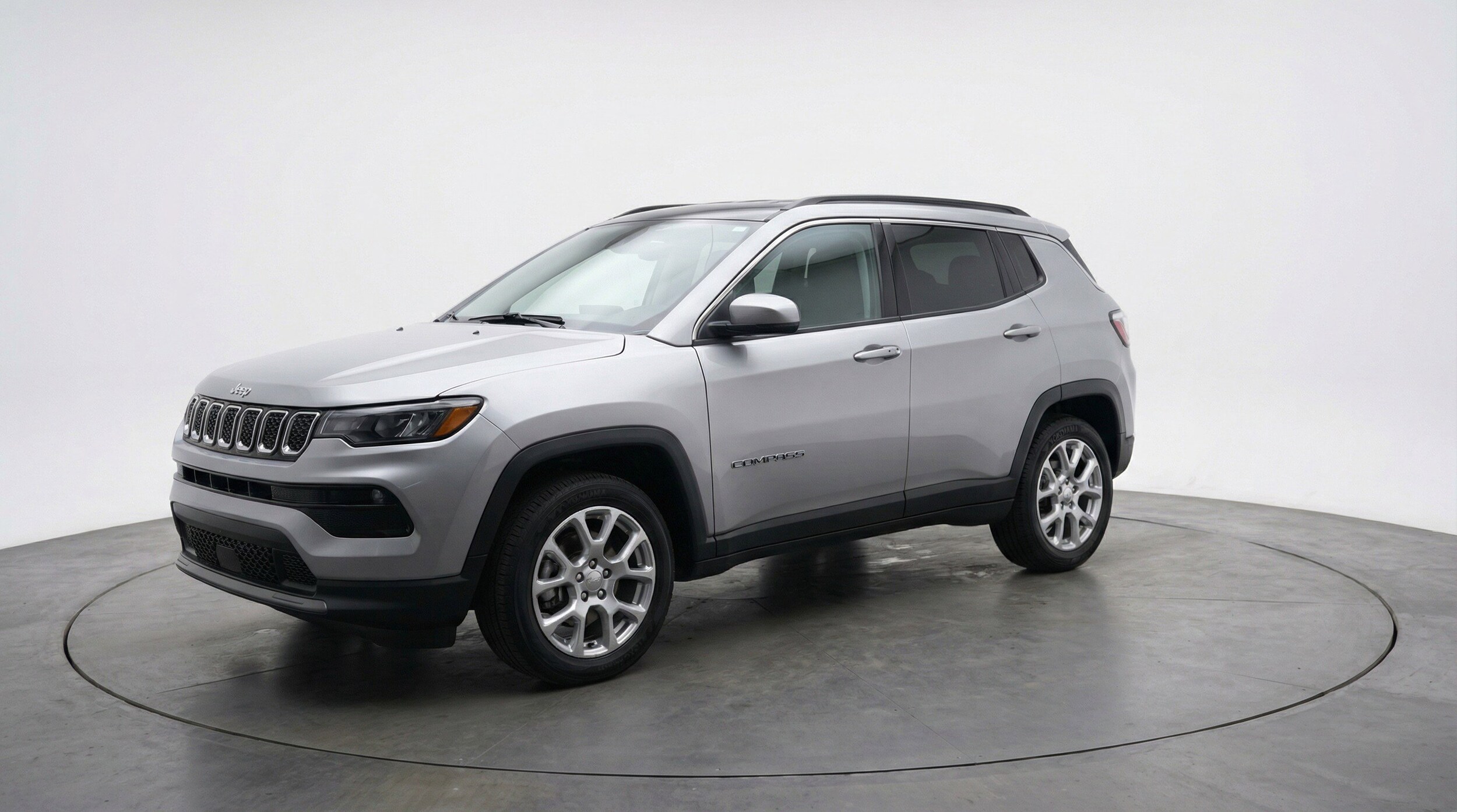Thumbnail: 2025 Jeep Compass - 3
