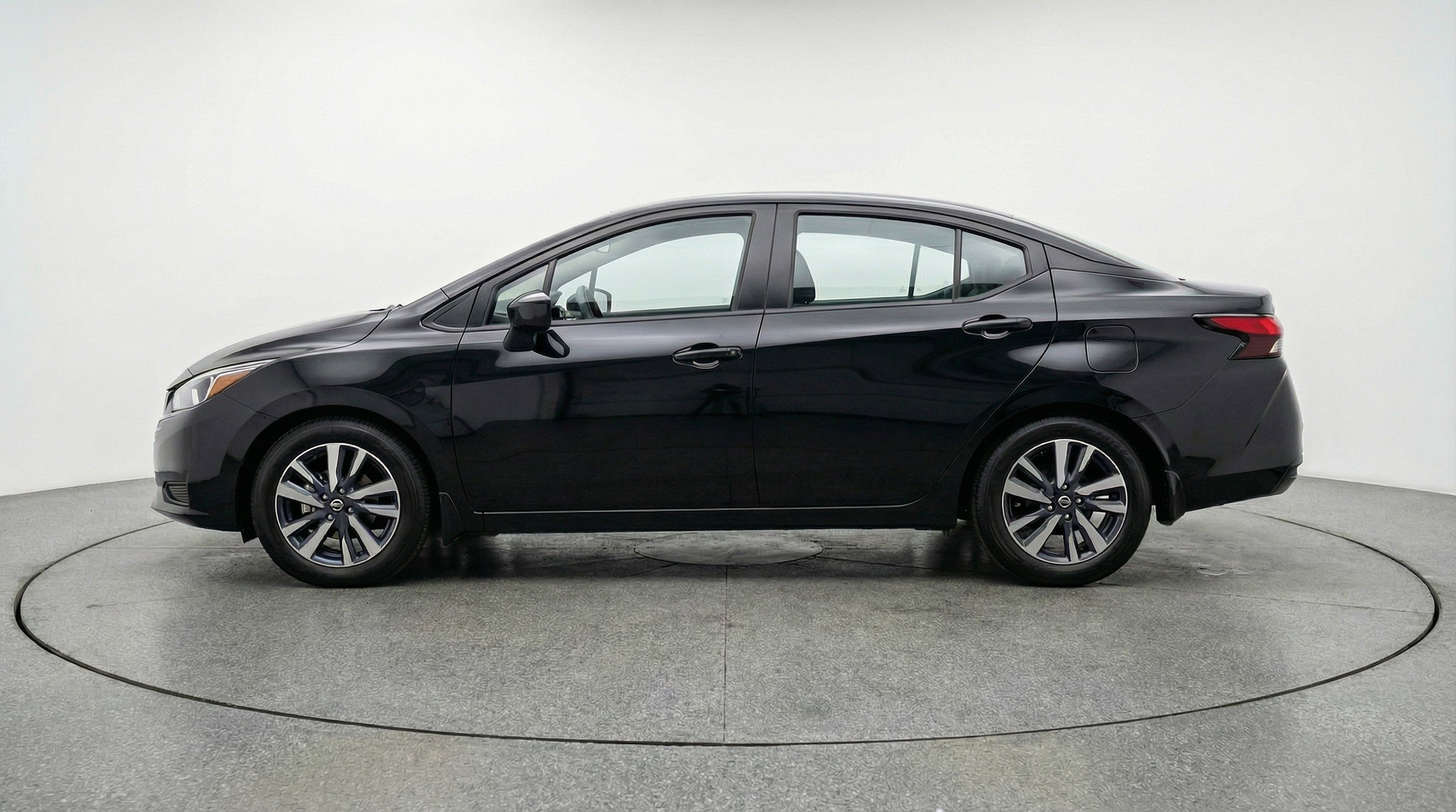 Thumbnail: 2025 Nissan Versa - 5