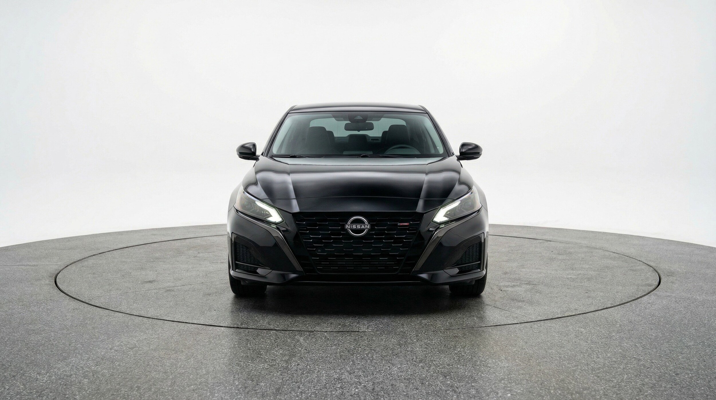 Thumbnail: 2025 Nissan Altima - 2