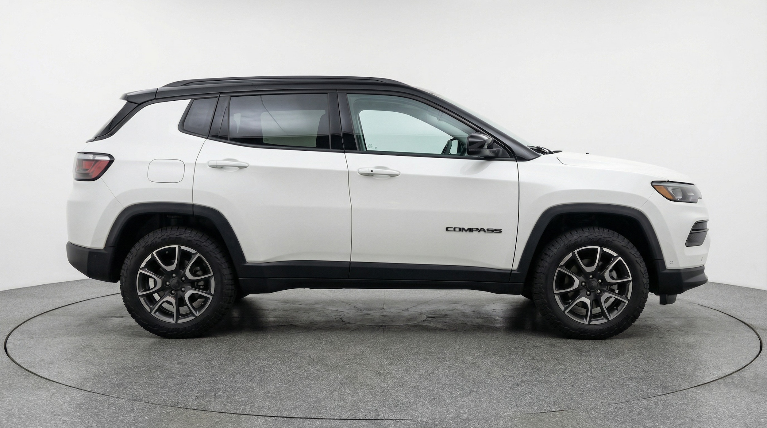 Thumbnail: 2025 Jeep Compass - 8