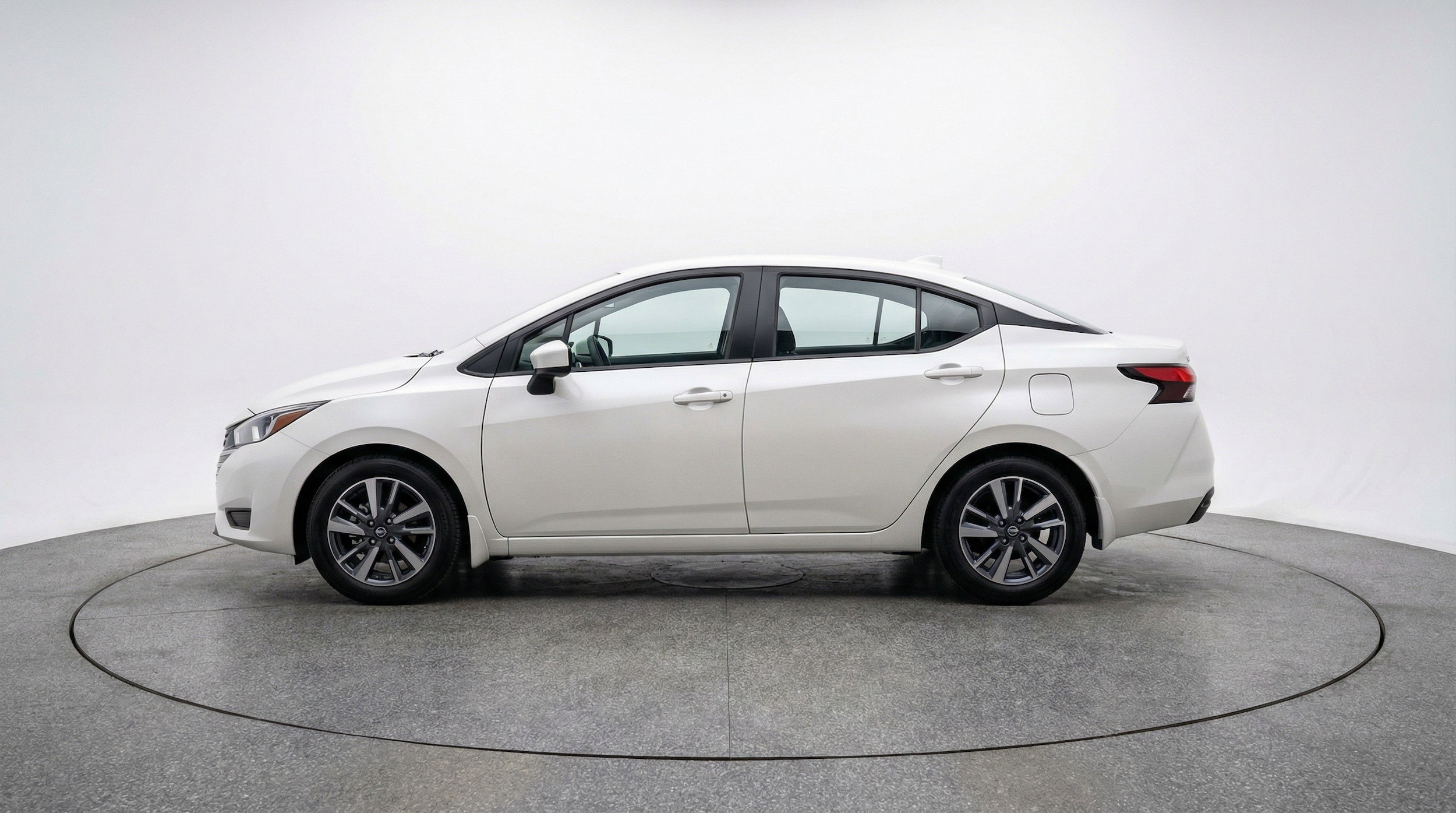 Thumbnail: 2025 Nissan Versa - 5
