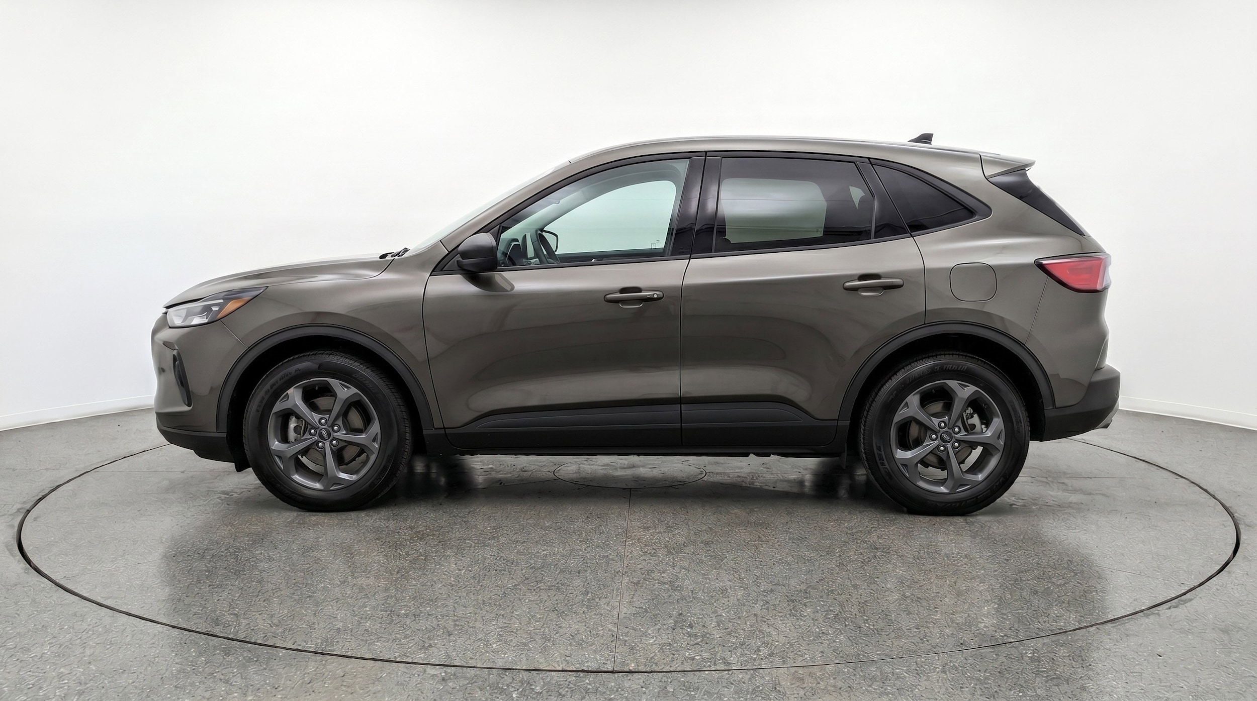 Thumbnail: 2024 Ford Escape - 5