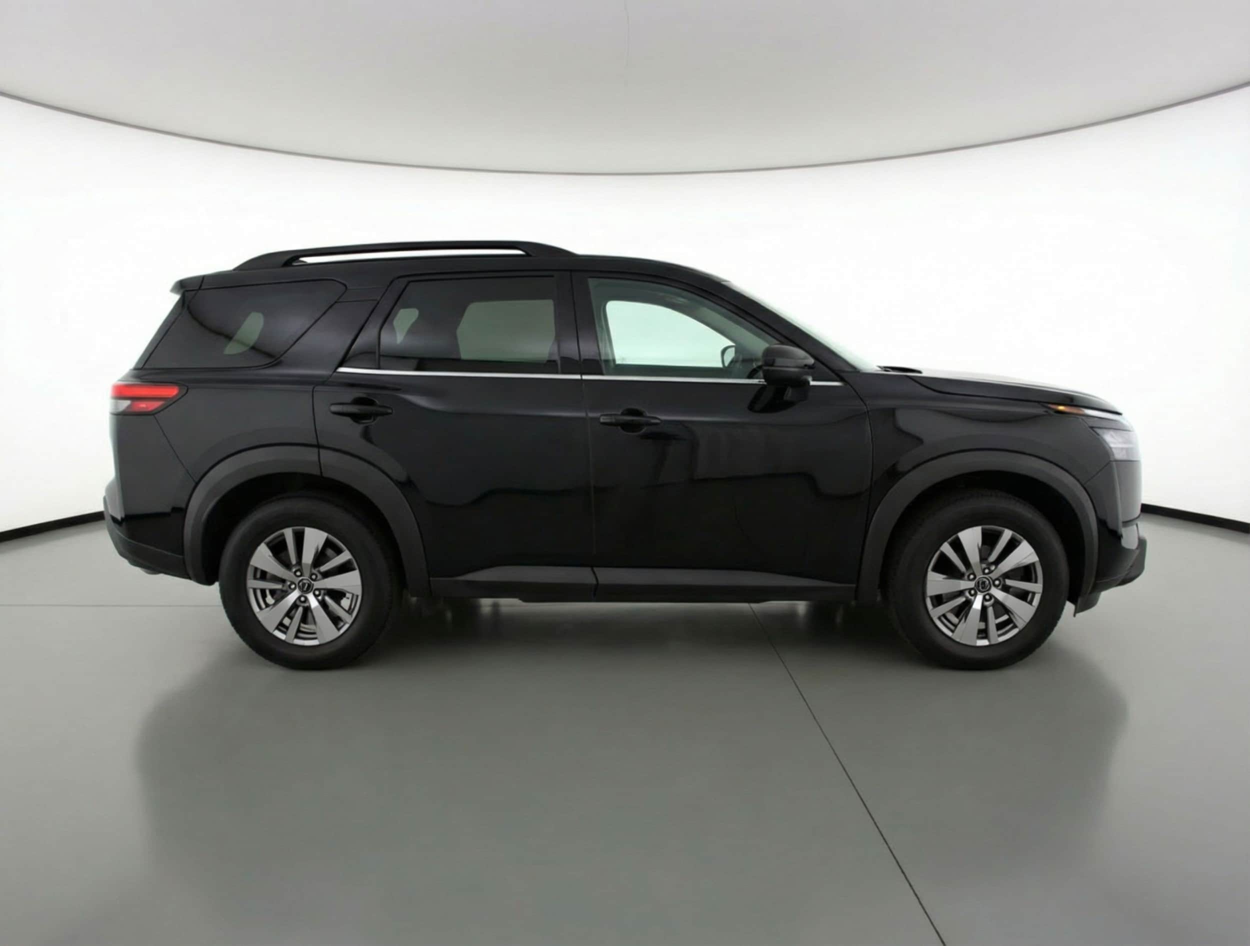 Thumbnail: 2025 Nissan Pathfinder - 11