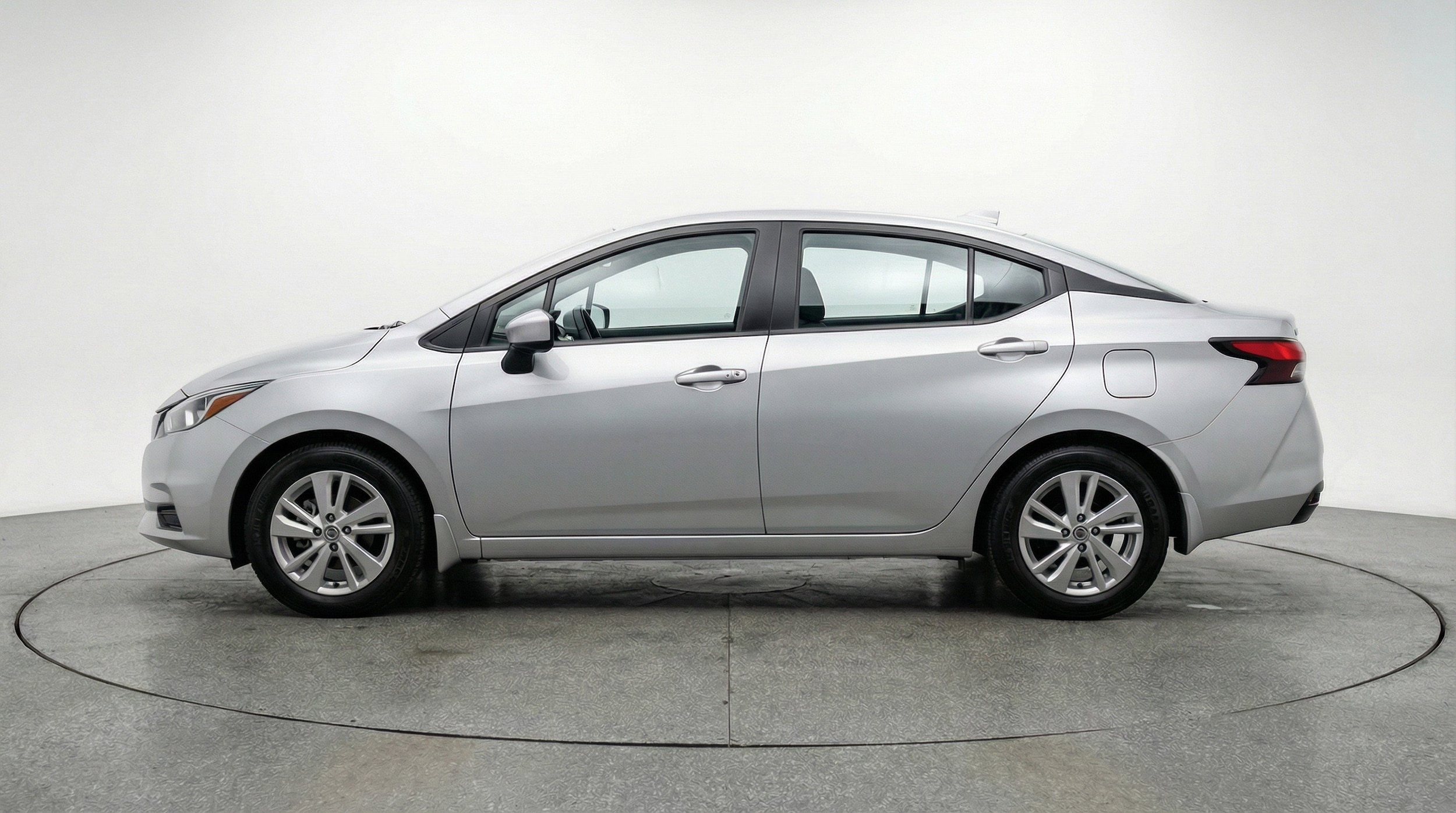 Thumbnail: 2025 Nissan Versa - 5