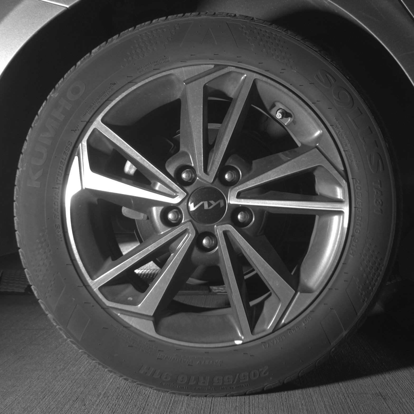 Thumbnail: 2024 Kia Forte - 12