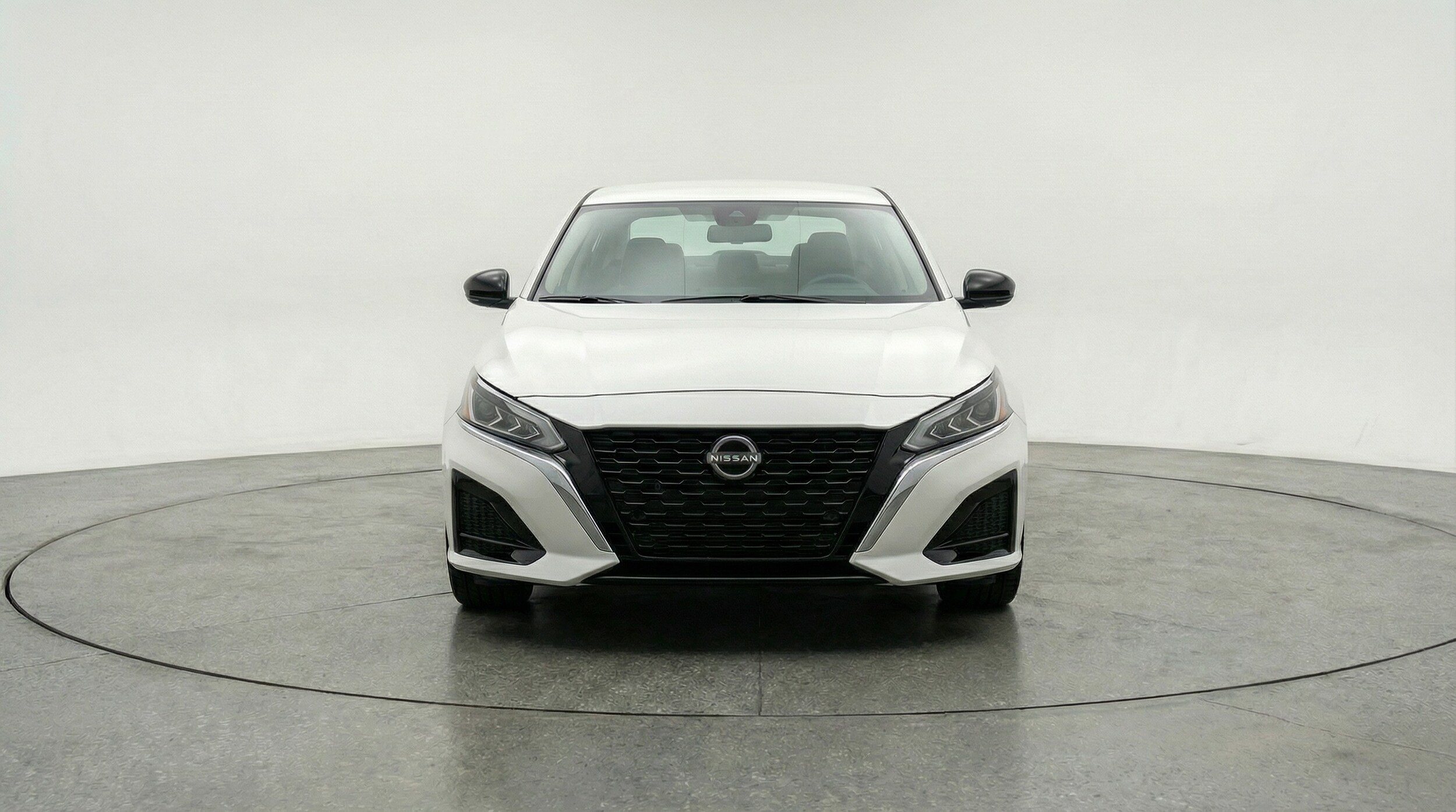 Thumbnail: 2025 Nissan Altima - 2