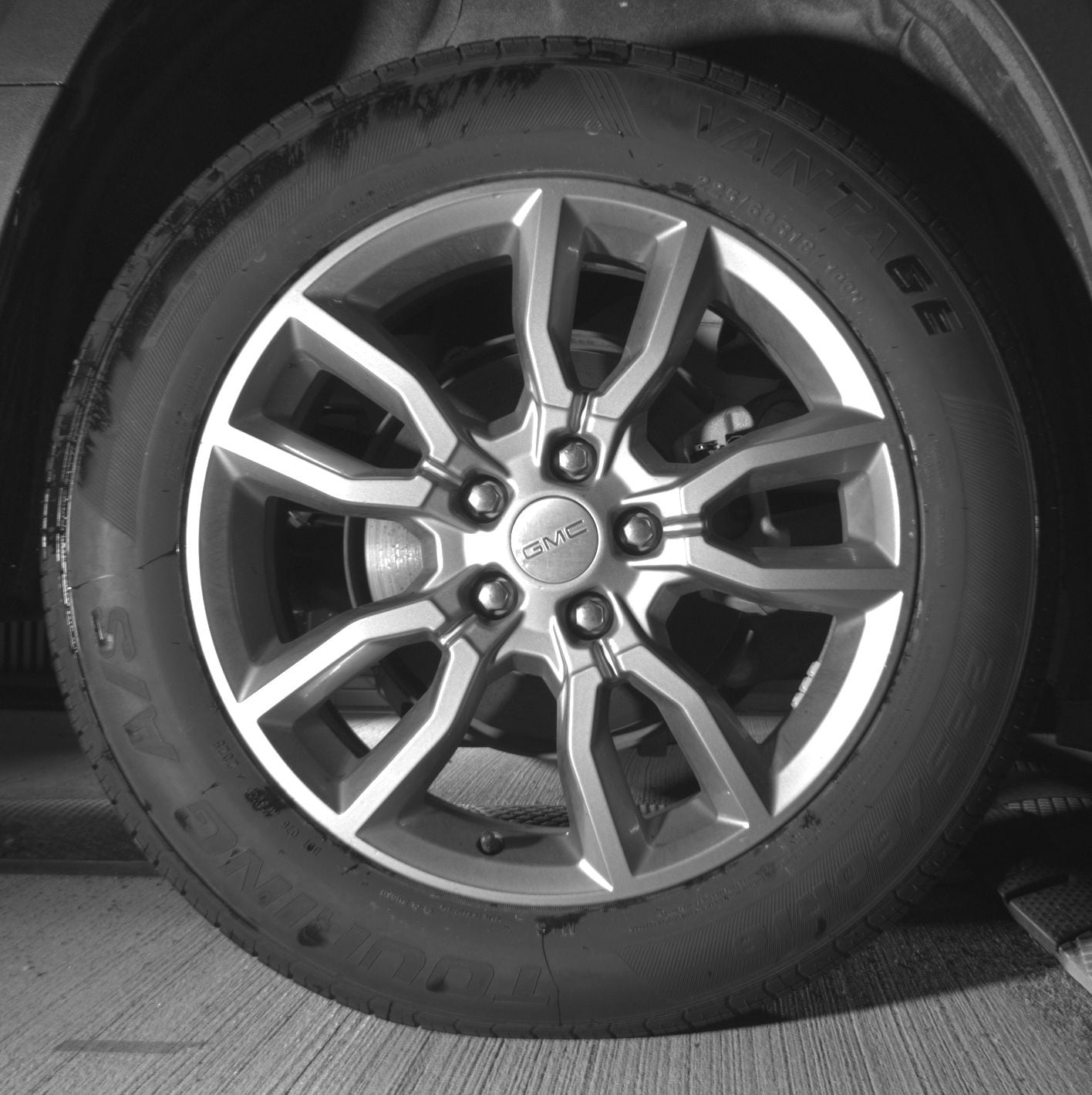 Thumbnail: 2024 GMC Terrain - 12