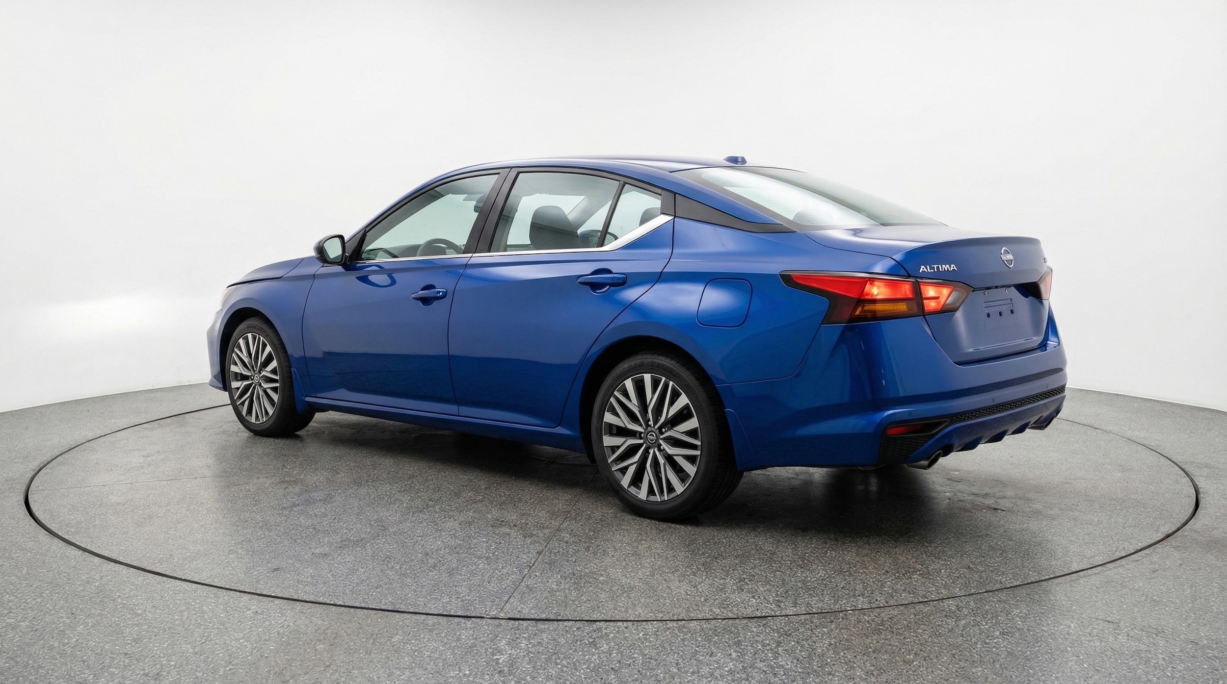 Thumbnail: 2025 Nissan Altima - 6