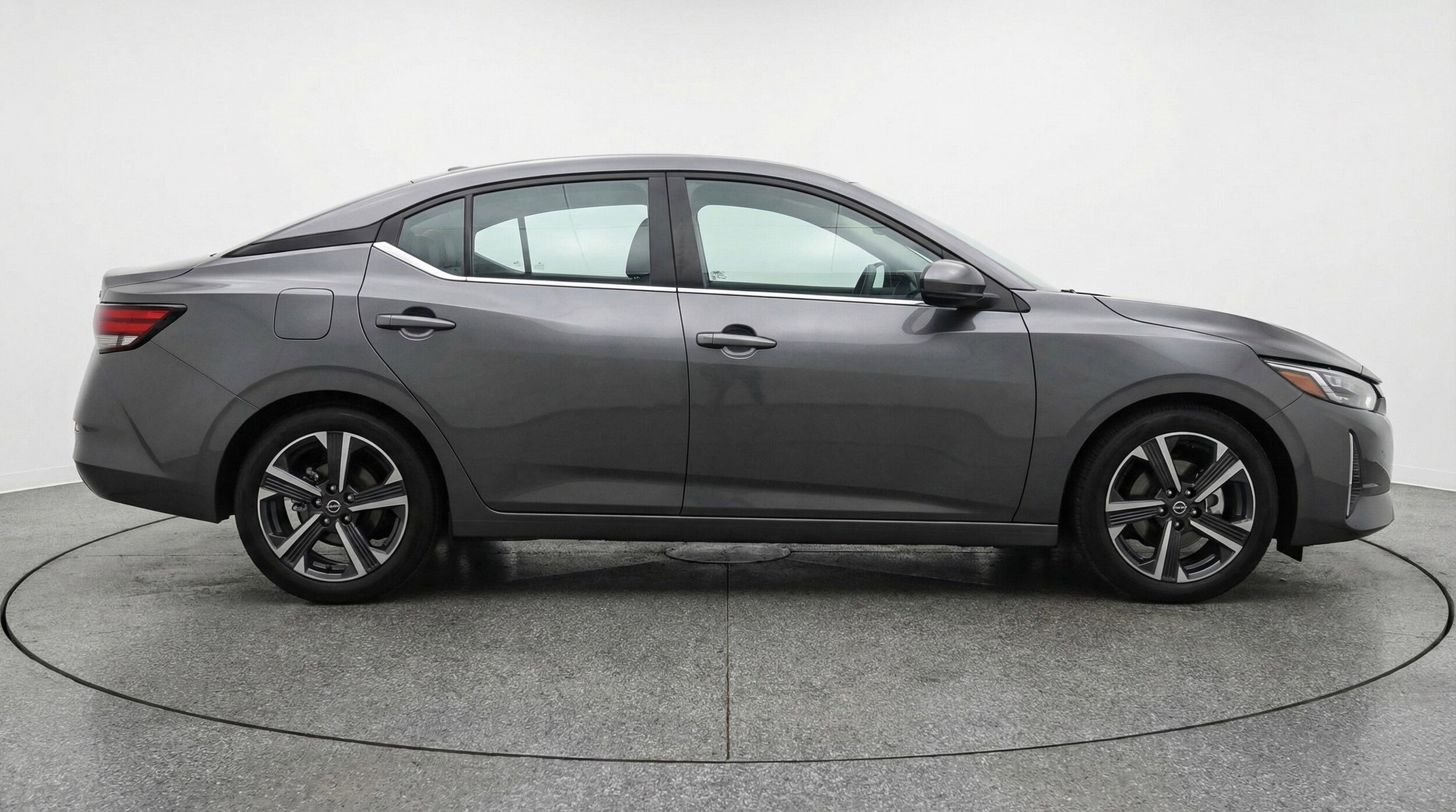 Thumbnail: 2025 Nissan Sentra - 11