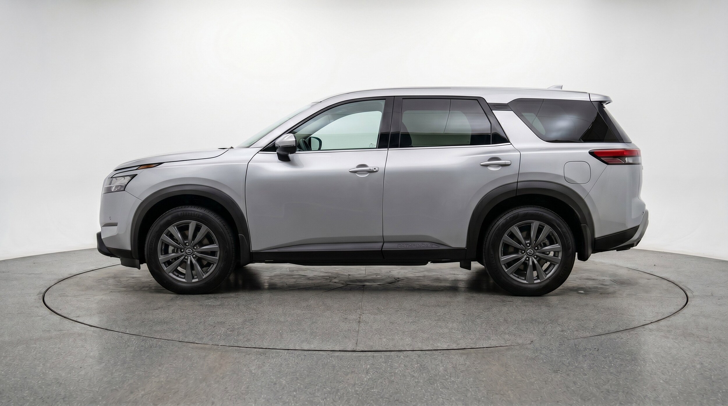 Thumbnail: 2025 Nissan Pathfinder - 5