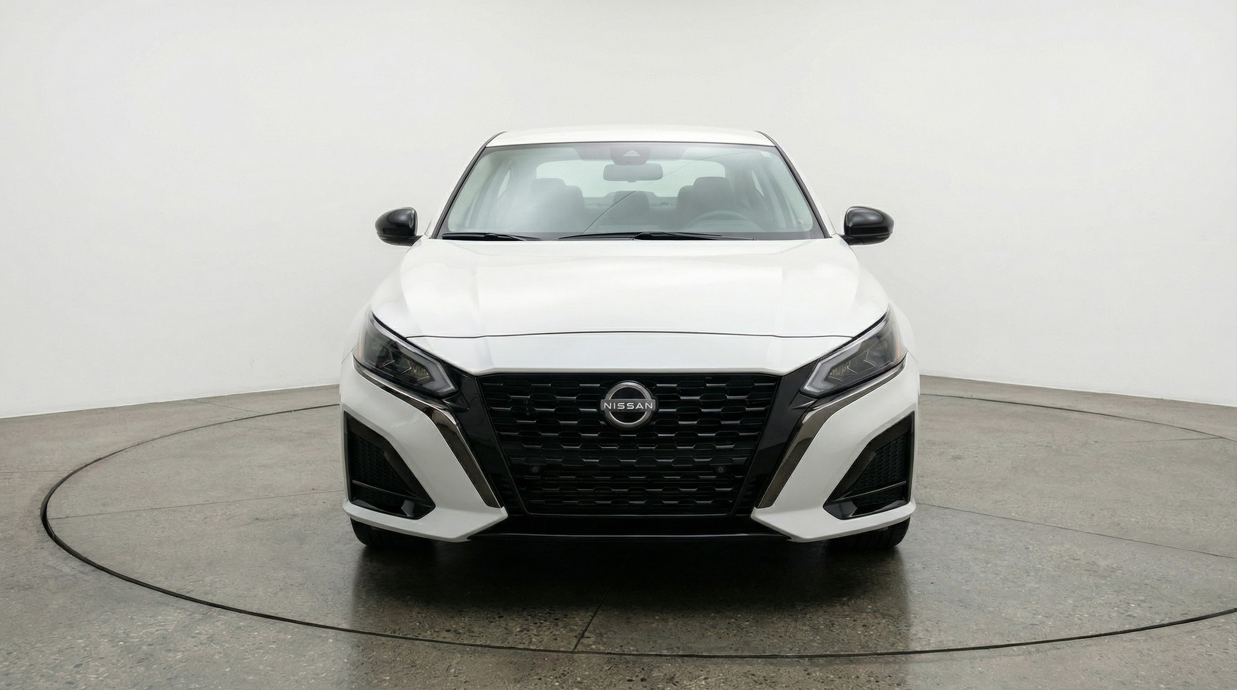 Thumbnail: 2025 Nissan Altima - 2