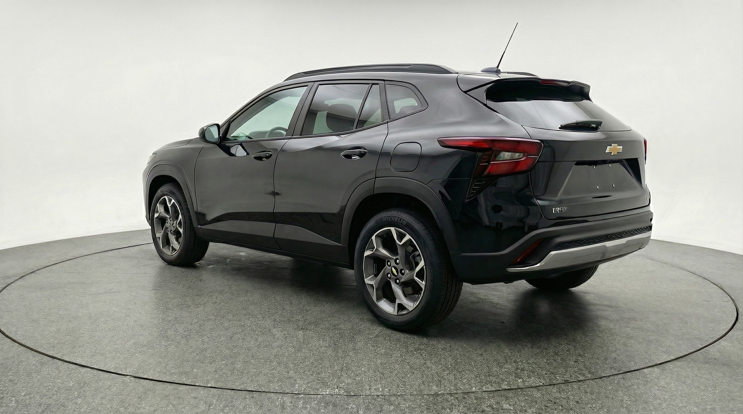 Thumbnail: 2025 Chevrolet Trax - 5