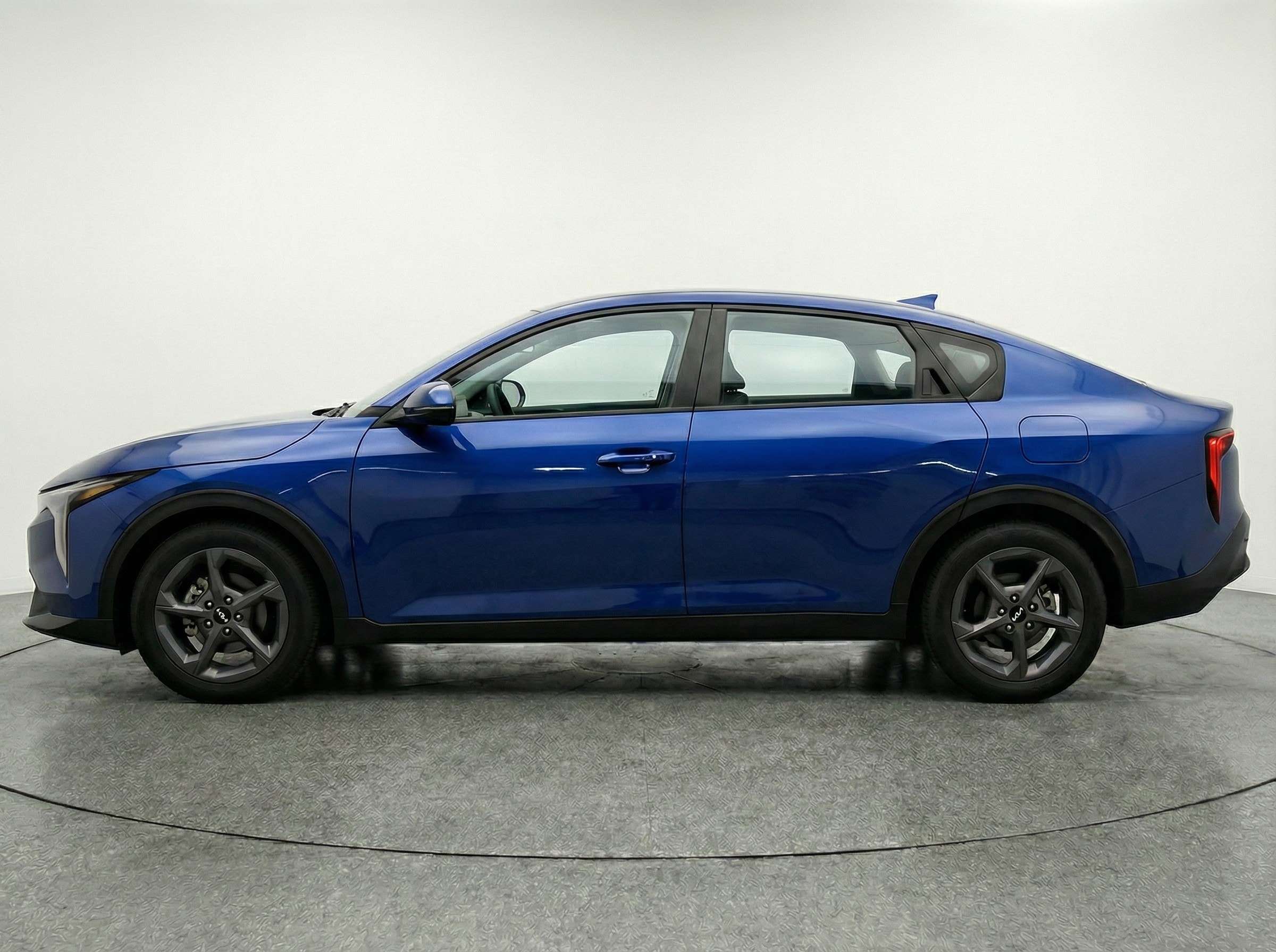 Thumbnail: 2025 Kia K4 - 4