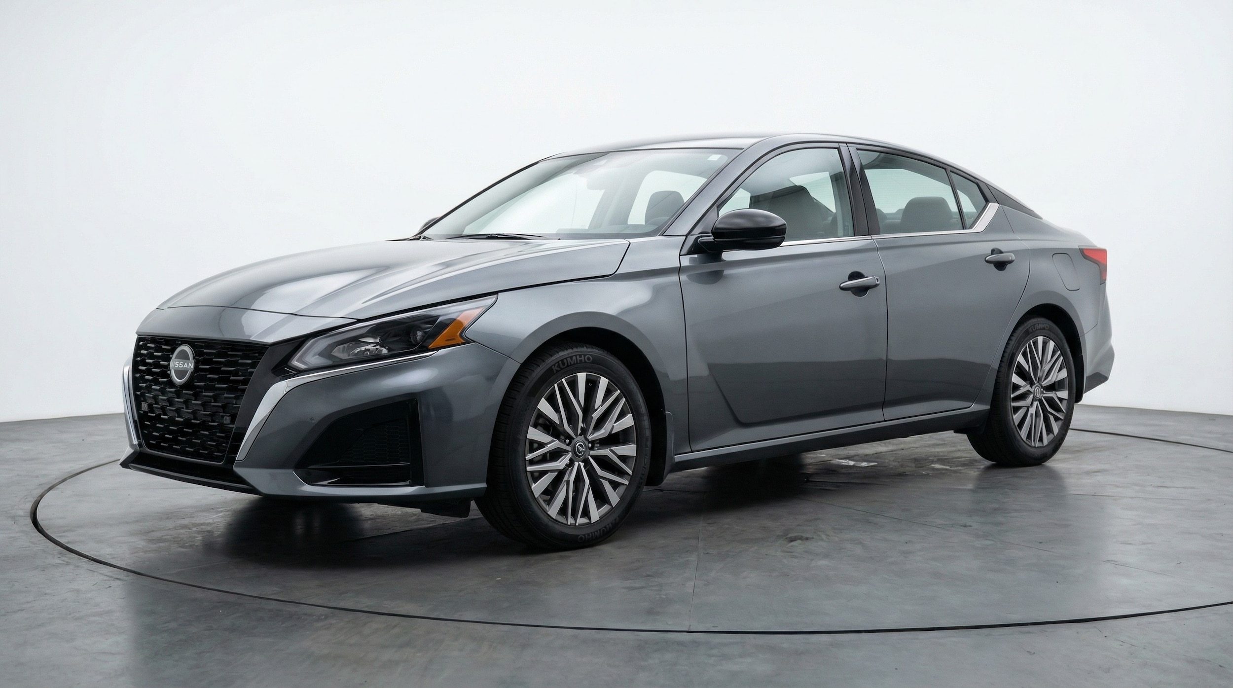 Thumbnail: 2025 Nissan Altima - 3