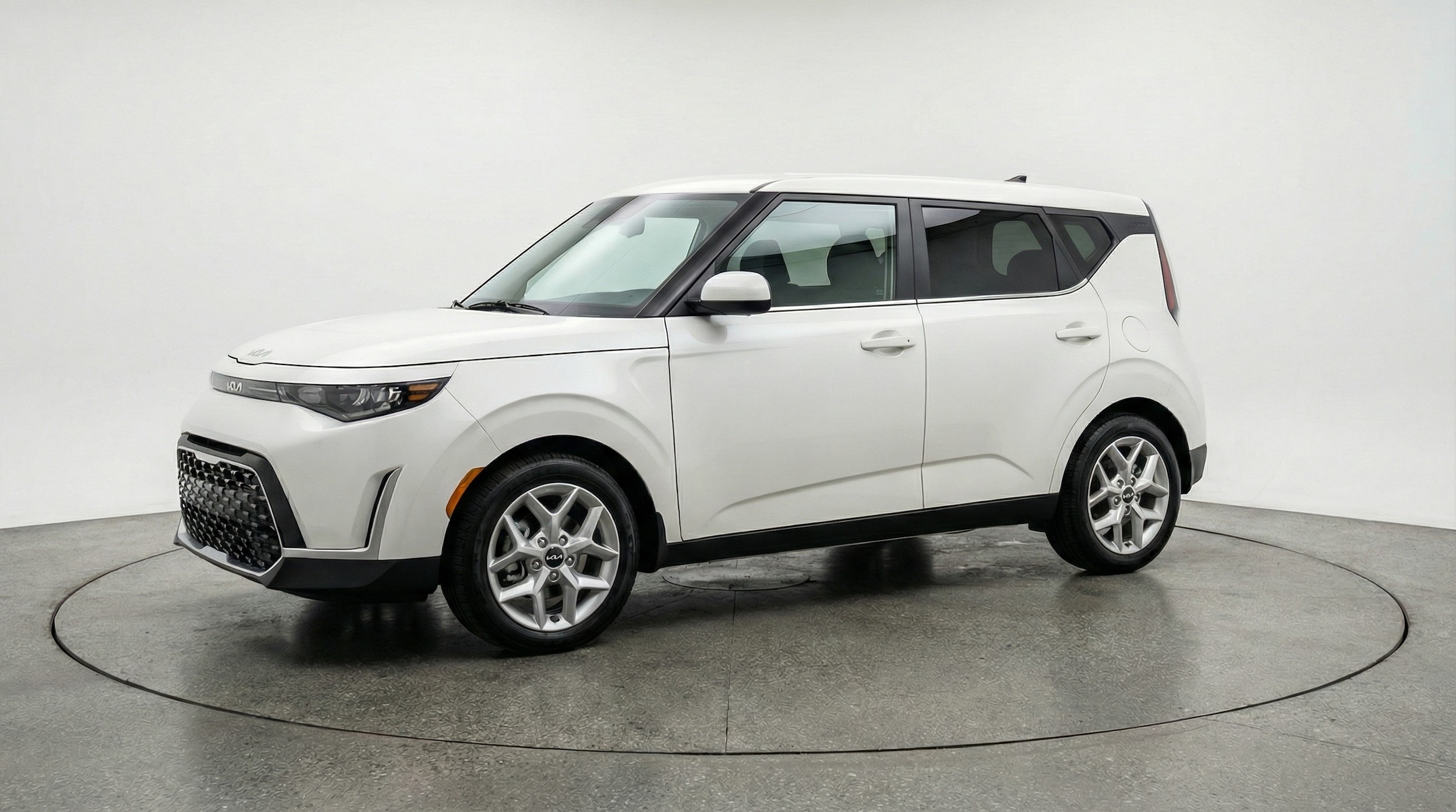 Thumbnail: 2025 Kia Soul - 3