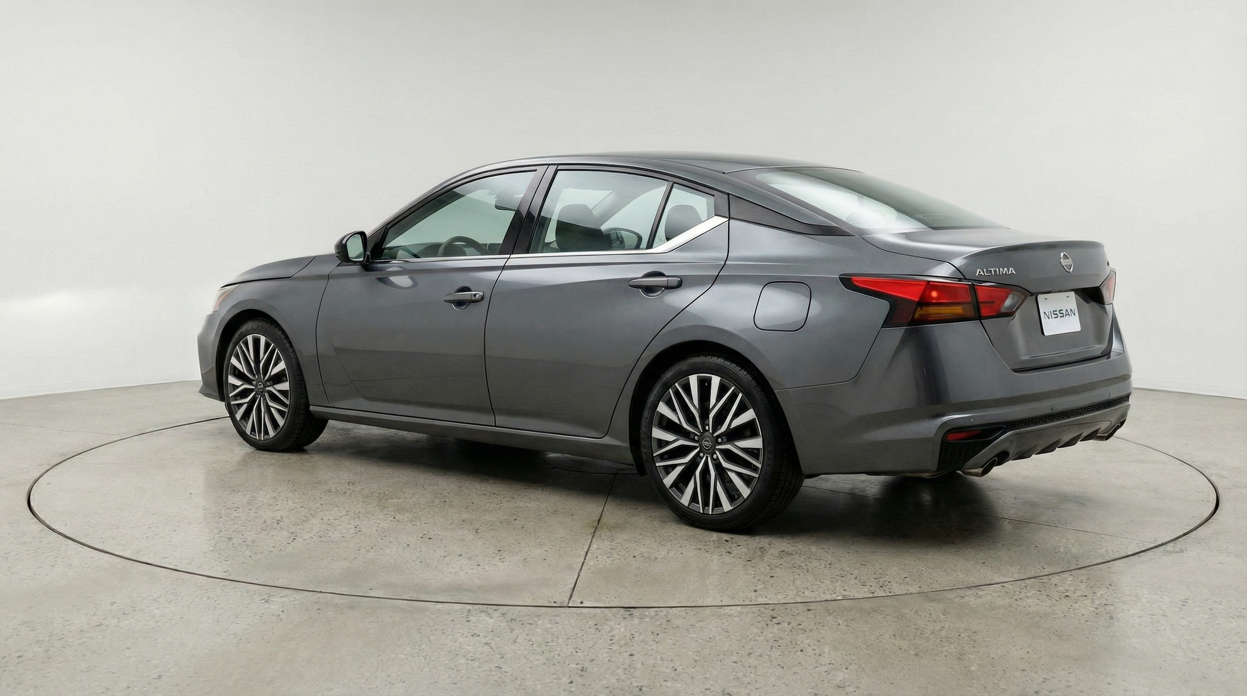 Thumbnail: 2025 Nissan Altima - 5