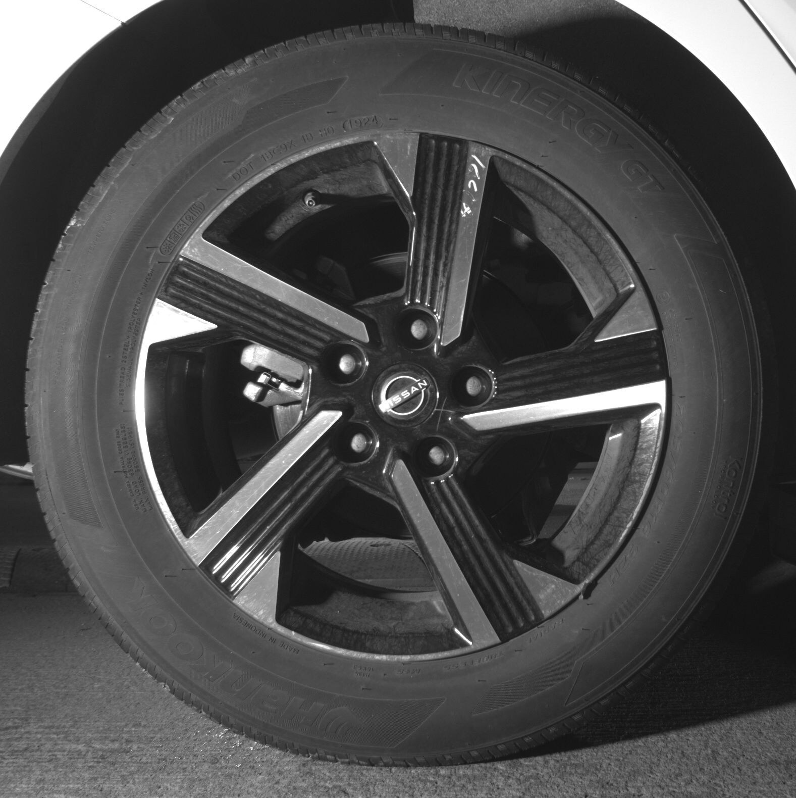 Thumbnail: 2025 Nissan Sentra - 12