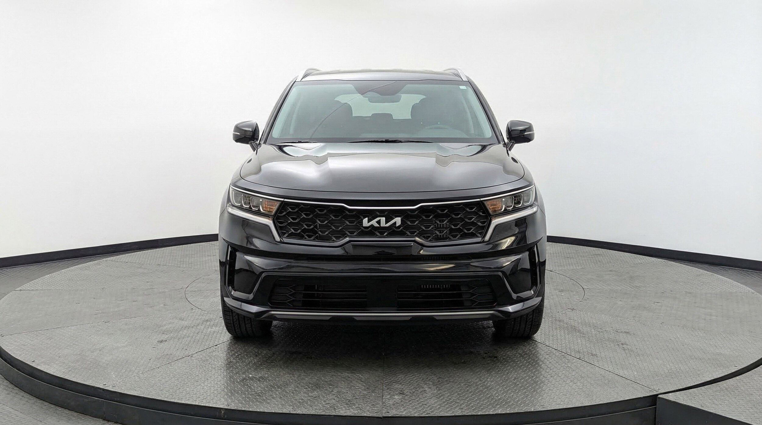Thumbnail: 2024 Kia Sorento - 2