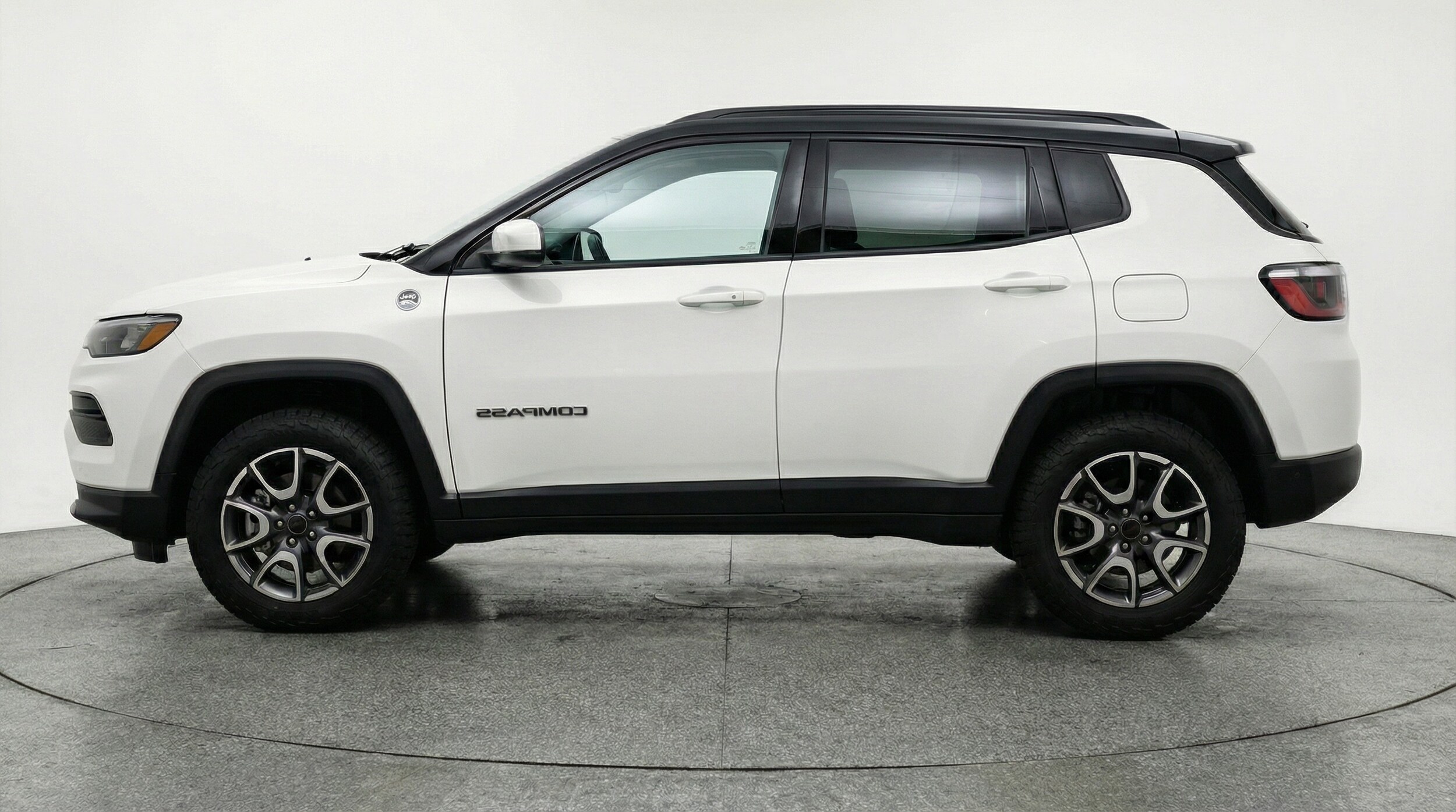 Thumbnail: 2025 Jeep Compass - 4