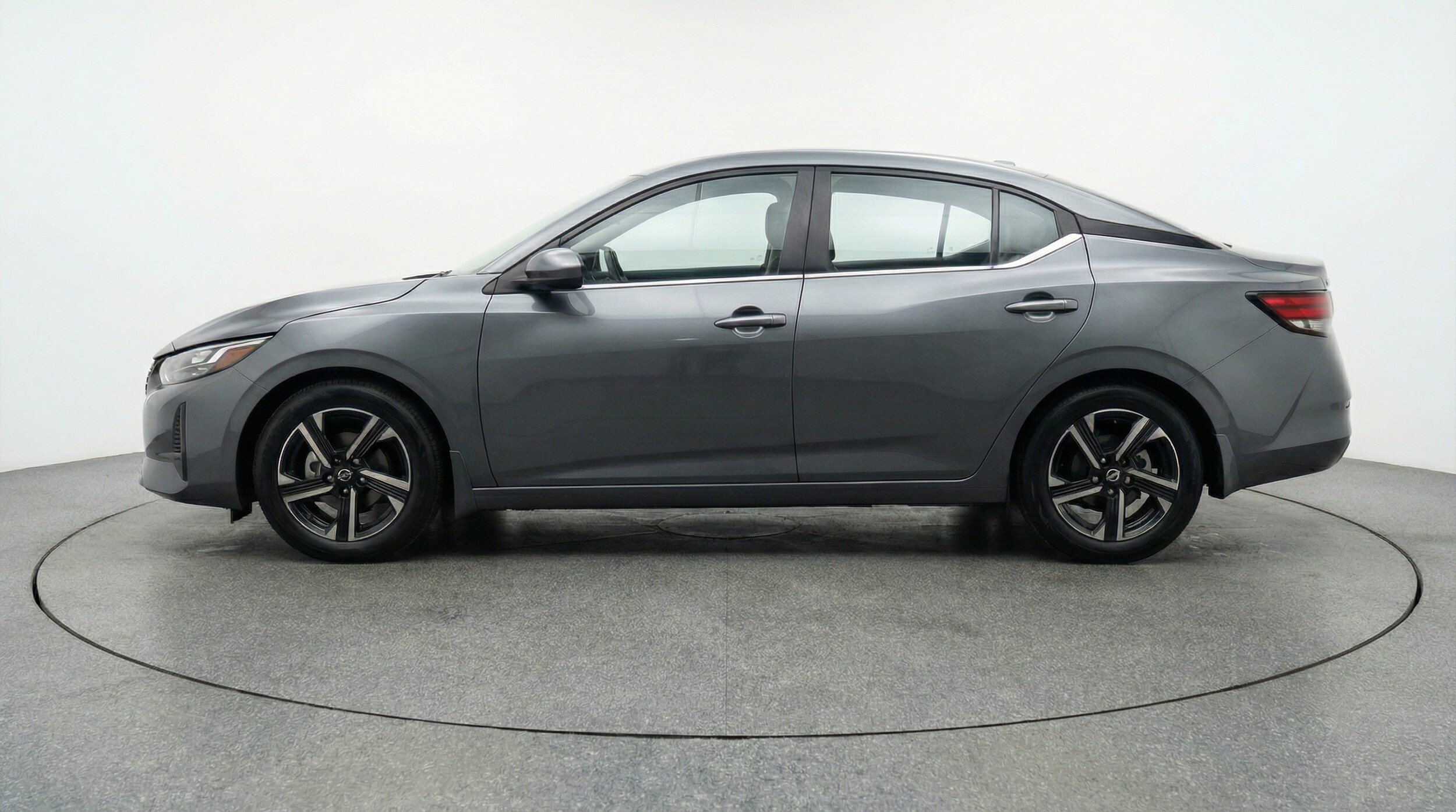 Thumbnail: 2025 Nissan Sentra - 4