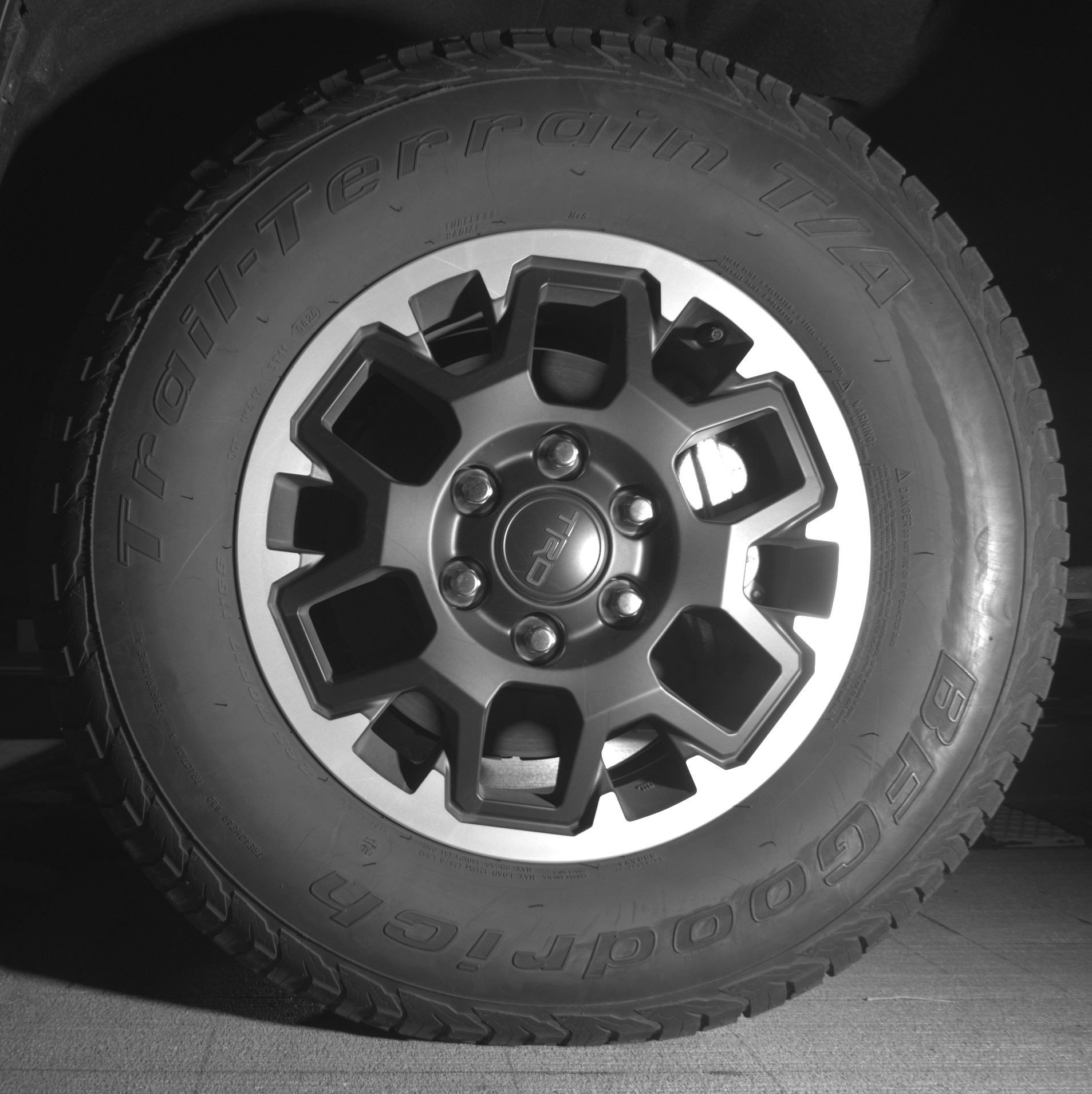 Thumbnail: 2025 Toyota Tacoma - 12