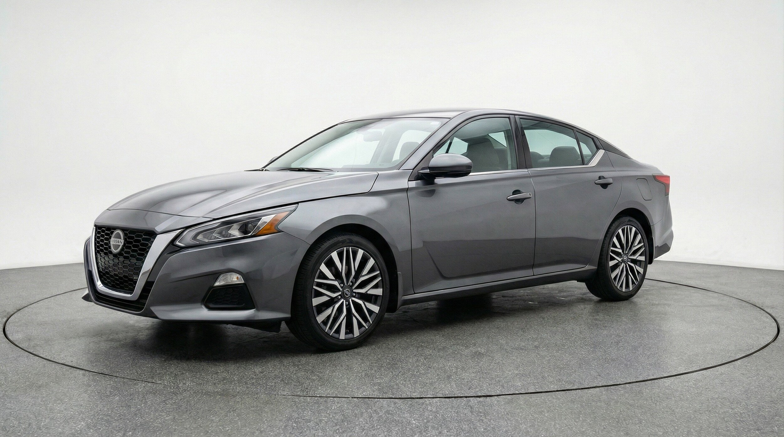 Thumbnail: 2025 Nissan Altima - 3