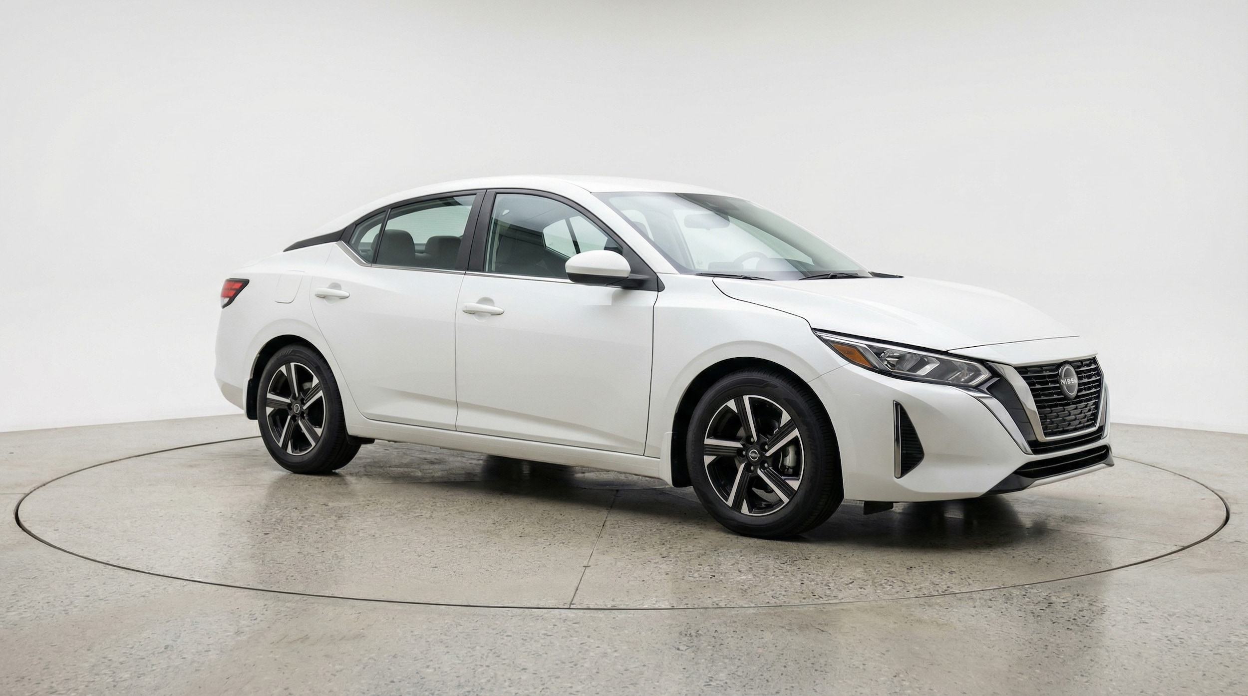 Thumbnail: 2025 Nissan Sentra - 1