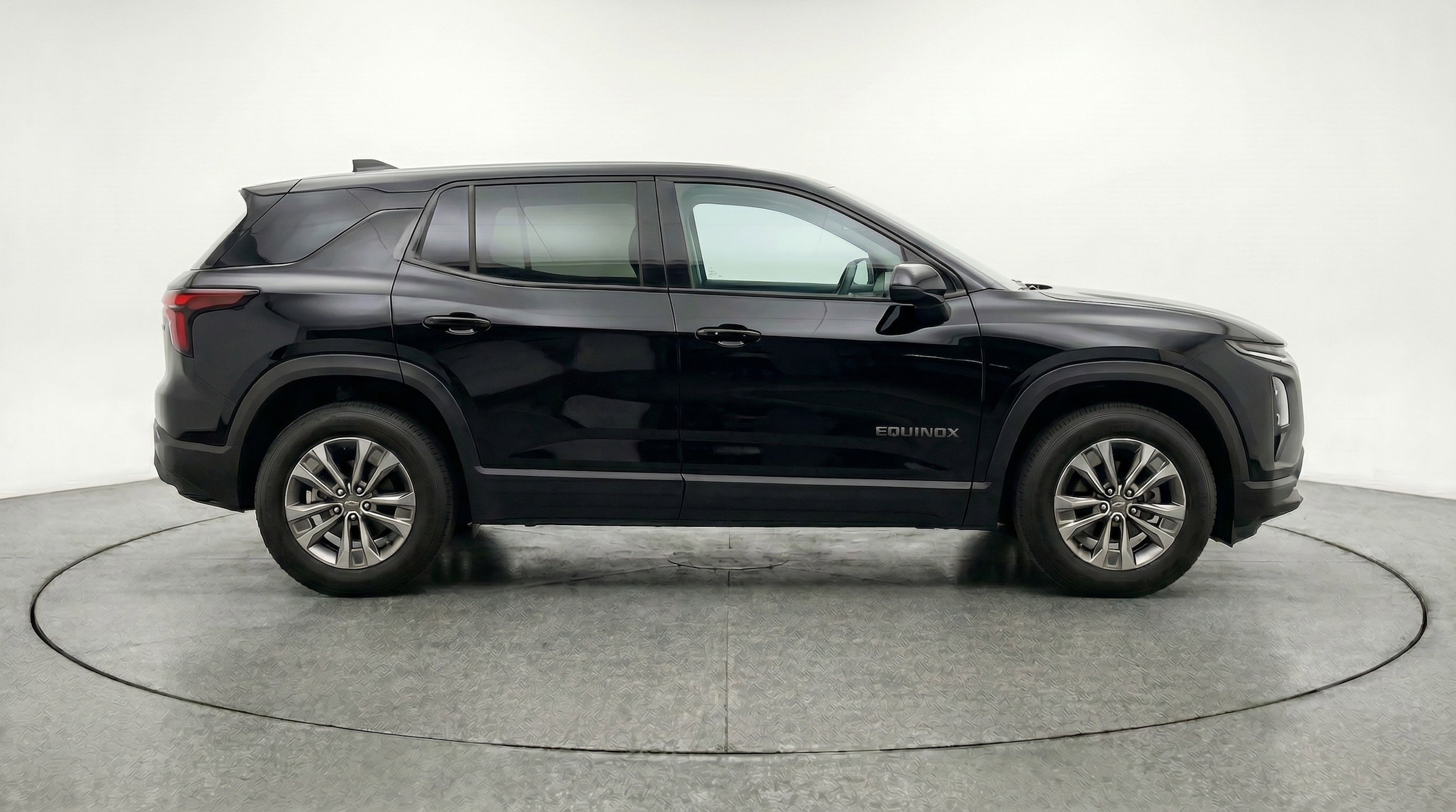 Thumbnail: 2025 Chevrolet Equinox - 11